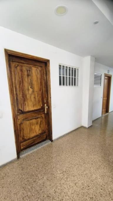 Apartment Tranquilo En San Agustin 1 Cama Doble Y Salon Con Sofas Camas