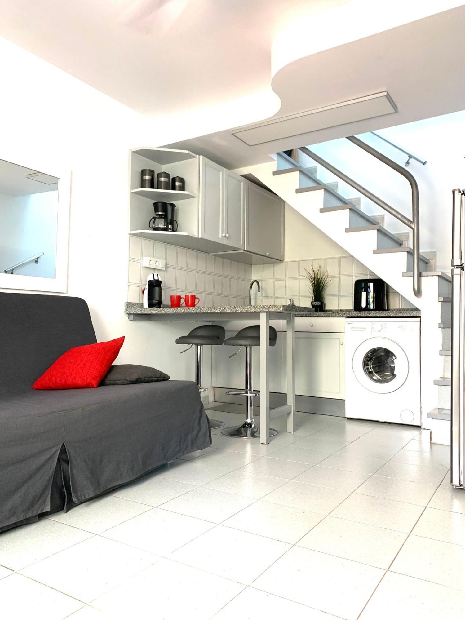 Helena Apartment