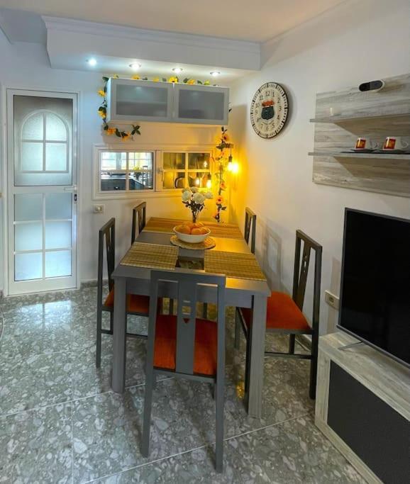 Ferienhaus 3etagen-ferienhaus,beheizter Pool,wlan,entspannung