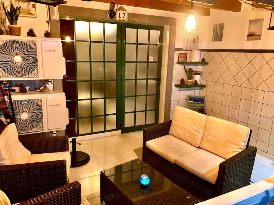 Ferienhaus 3etagen-ferienhaus,beheizter Pool,wlan,entspannung *