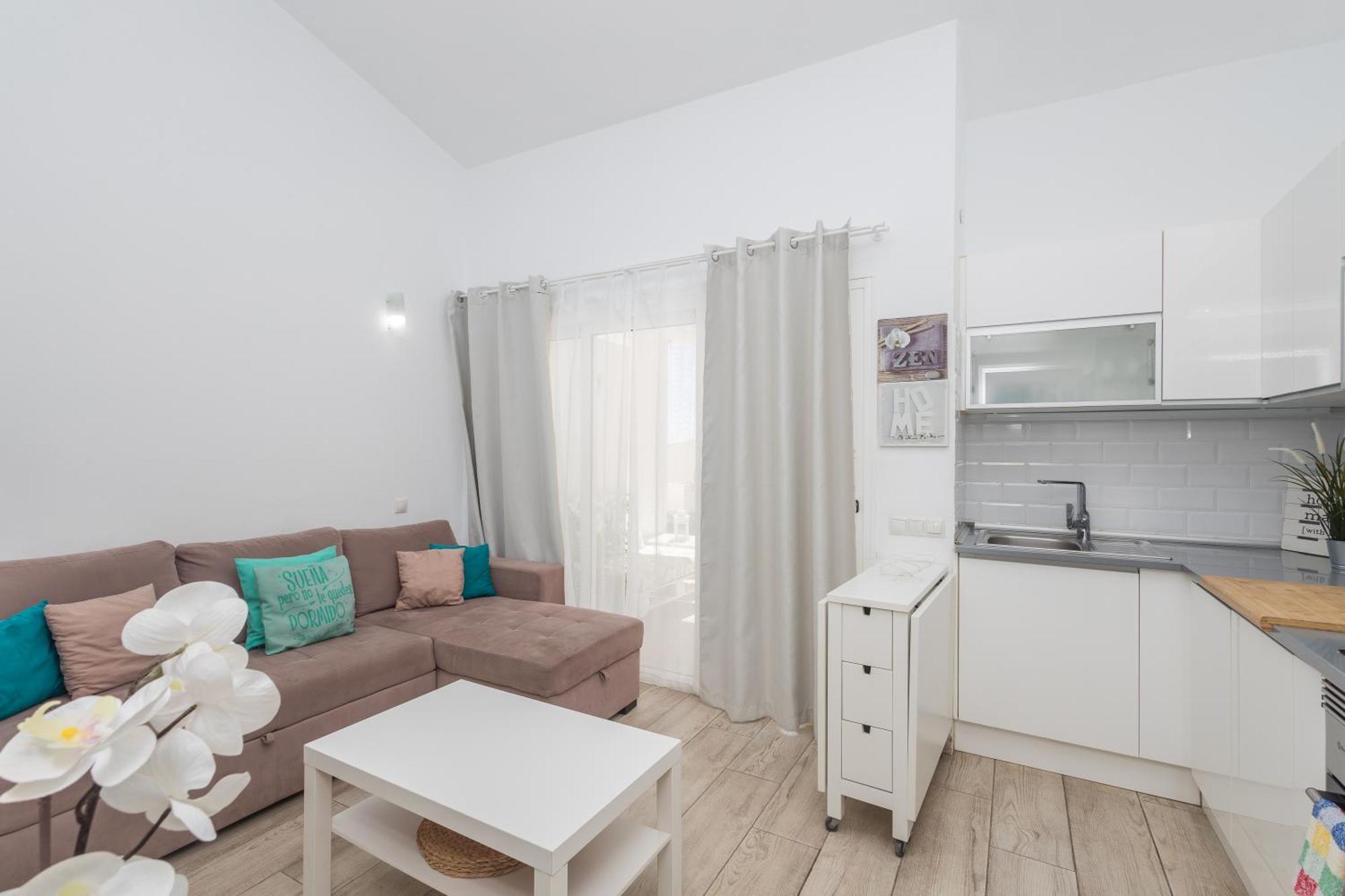 Playa Del Aguila Con Terraza Solarium Apartment
