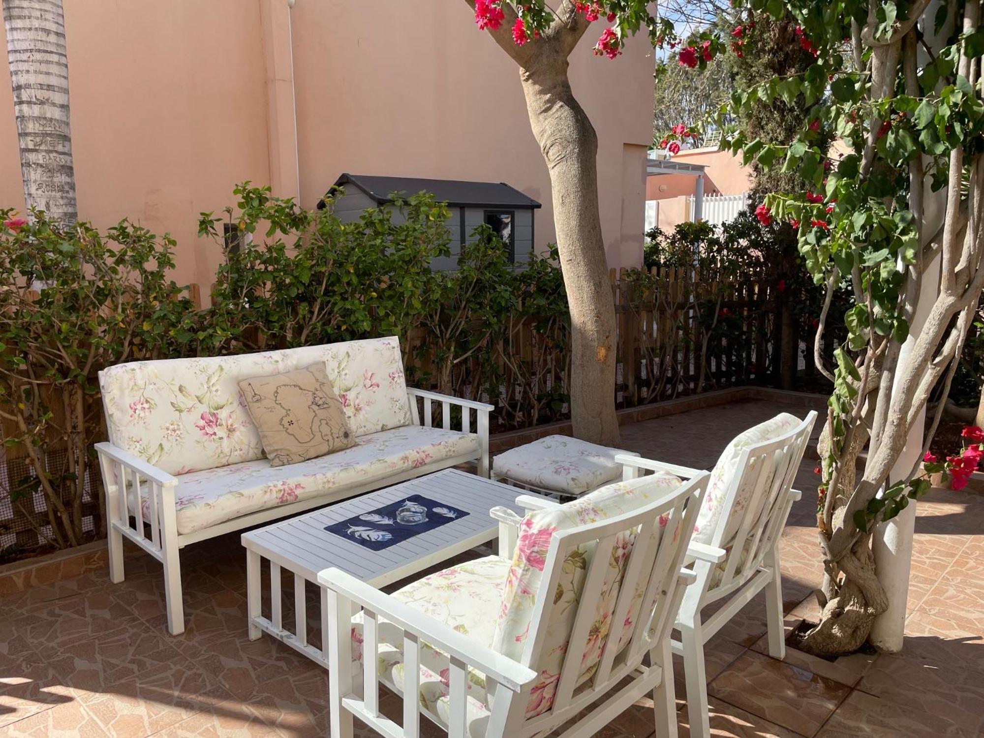 Be Oasis Ohana Apartment