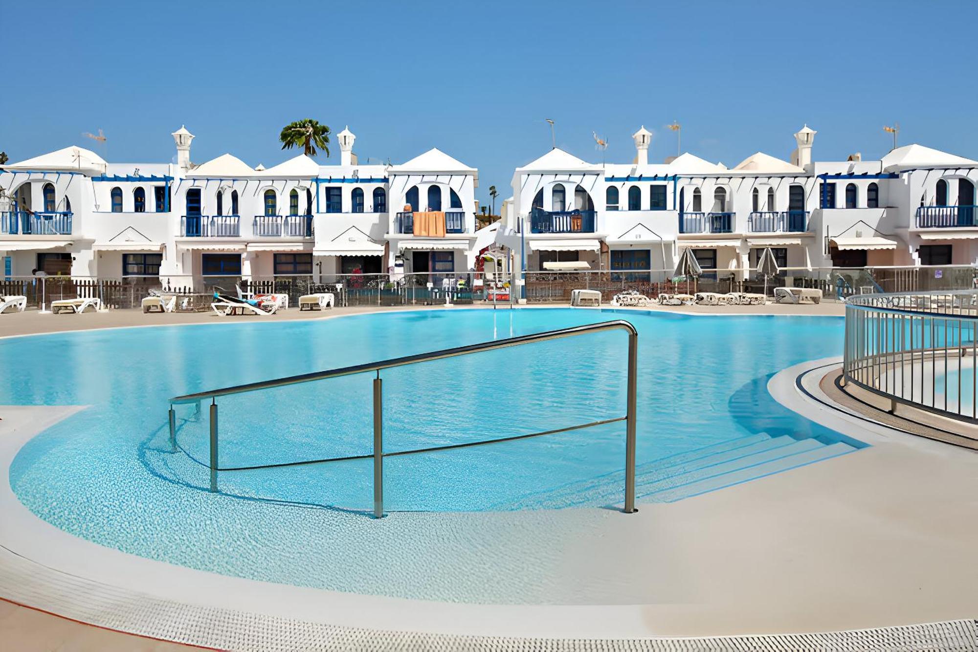 Playmar Entire Newly Renovated With Ultra Fast Wi-fi