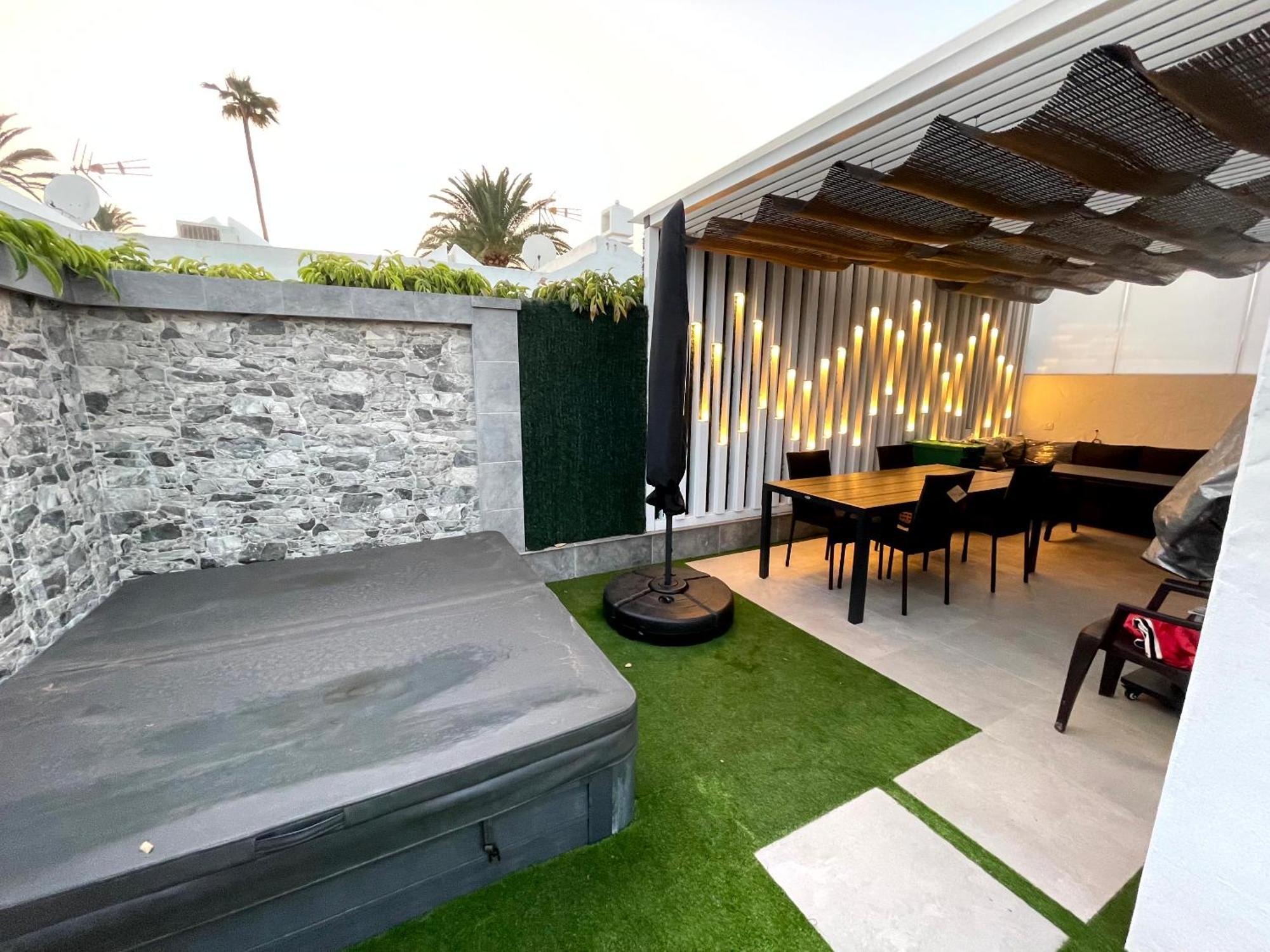 Serenarty Flor Con Jacuzzi Villa Maspalomas (Gran Canaria)