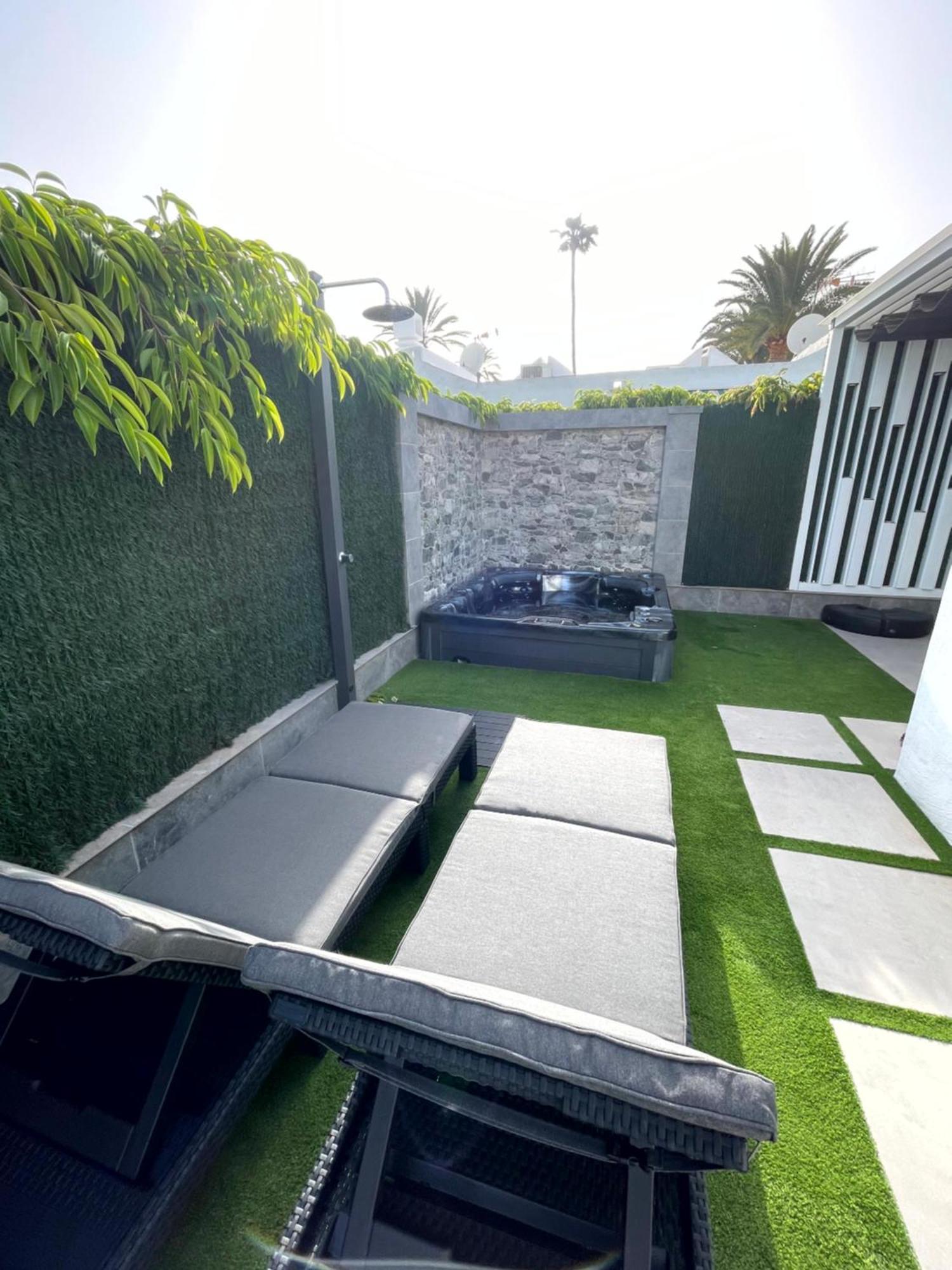 Serenarty Flor Con Jacuzzi Villa
