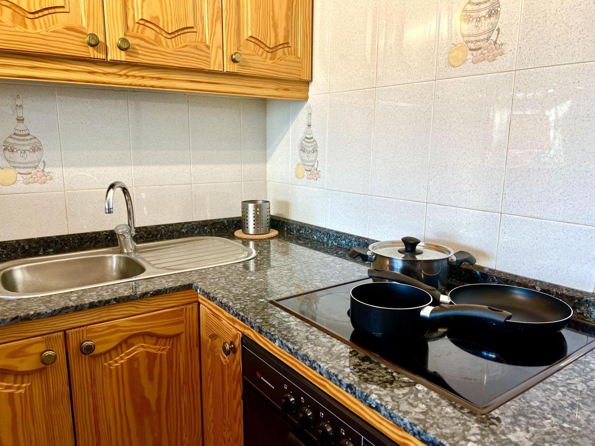 Apartment Beautiful 2-bed In Maspalomas Near Yumbo Maspalomas (Gran Canaria)