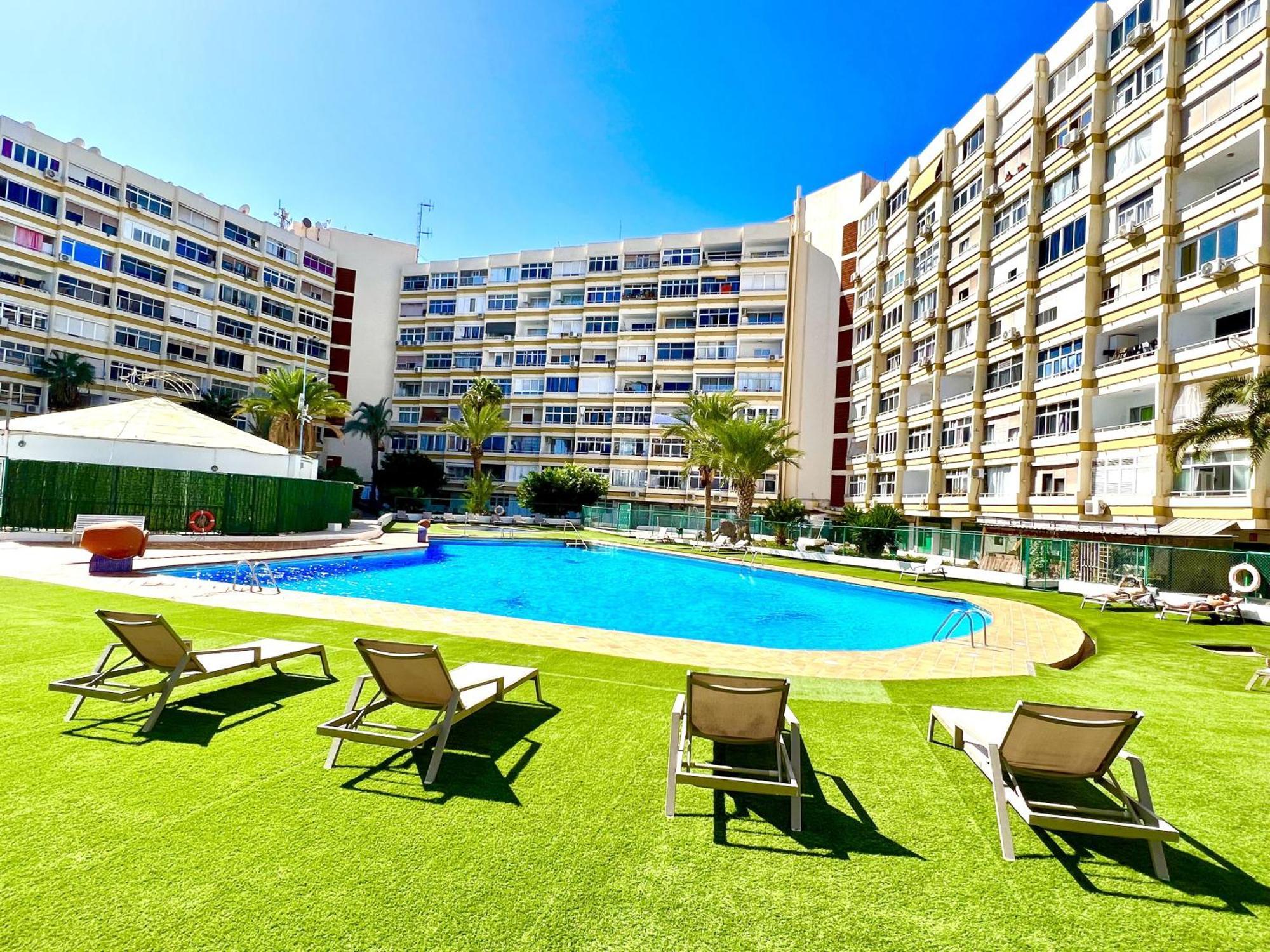 Beautiful 2-bed In Maspalomas Near Yumbo Apartment