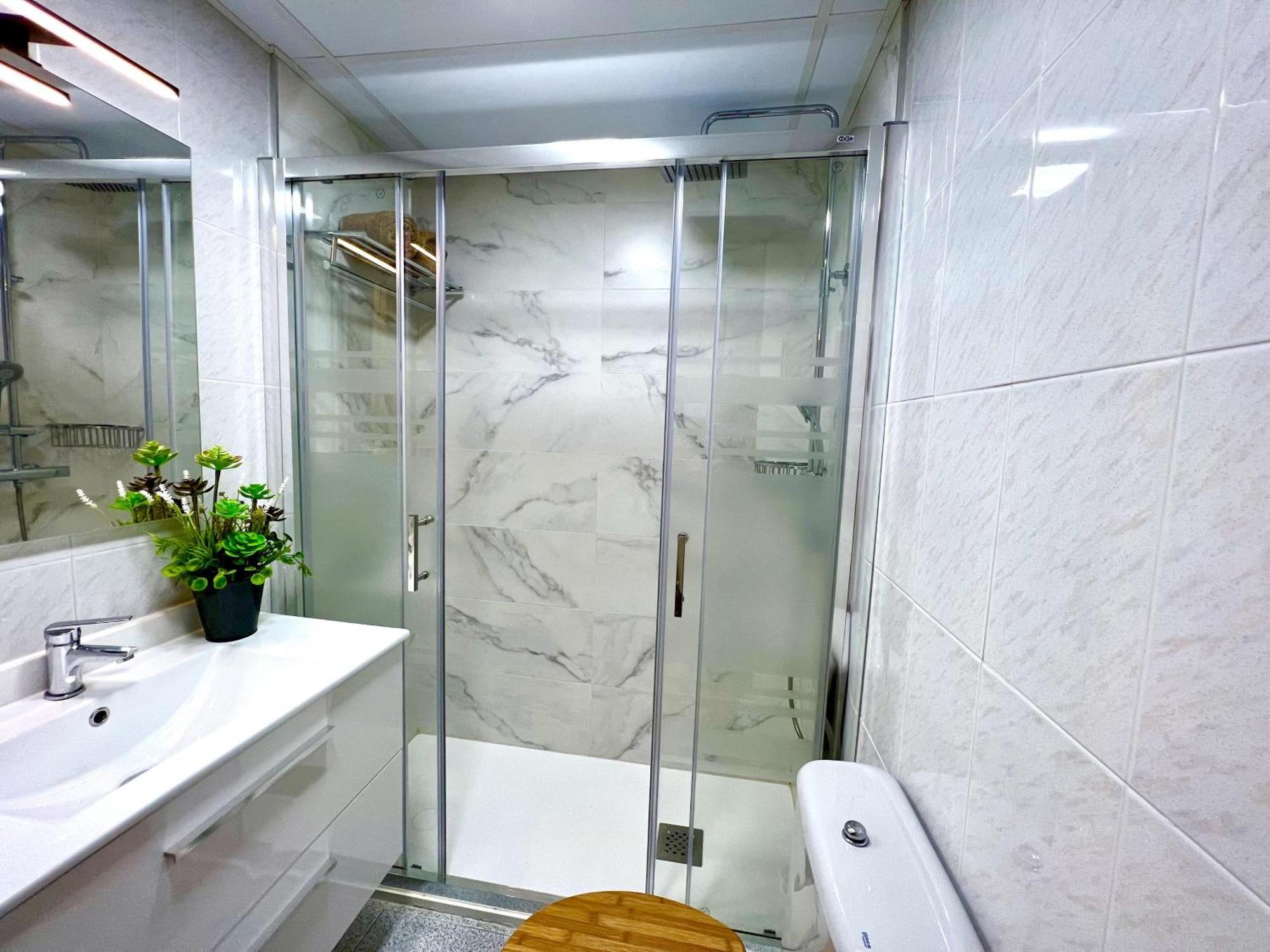 Beautiful 2-bed In Maspalomas Near Yumbo Maspalomas (Gran Canaria)