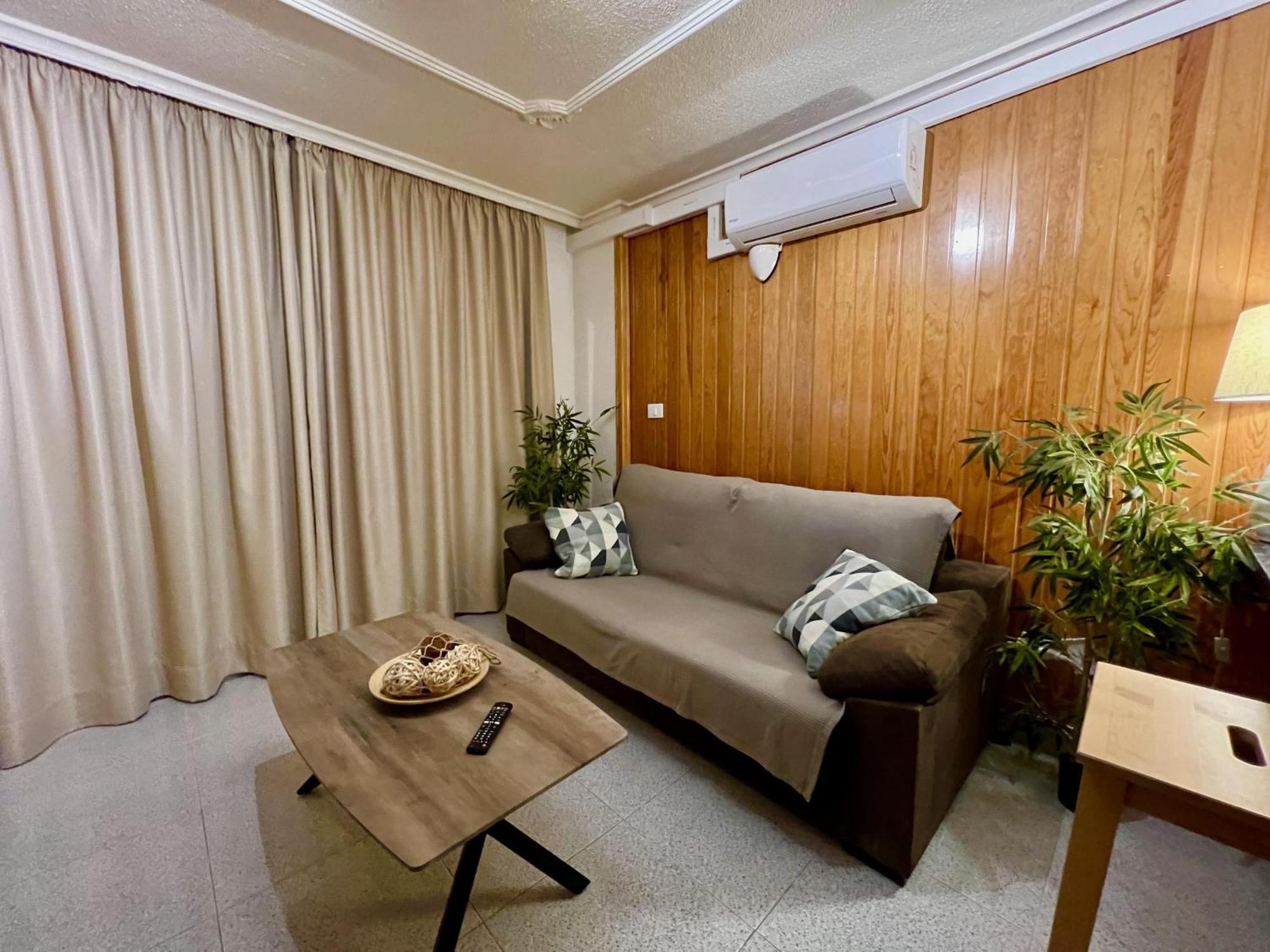 Apartment Beautiful 2-bed In Maspalomas Near Yumbo Maspalomas (Gran Canaria)