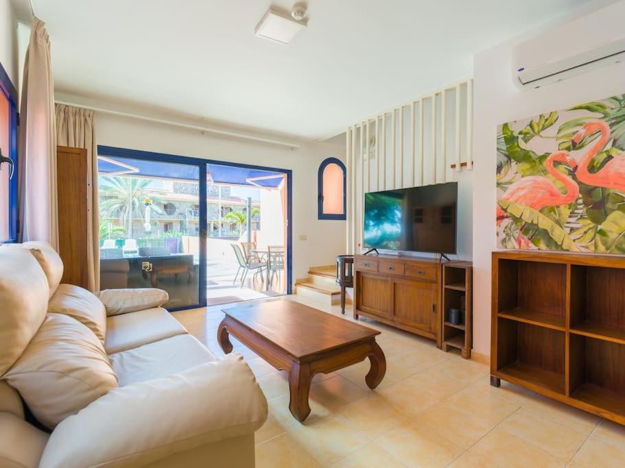 Private Pool Meloneras 60 * Maspalomas (Gran Canaria)