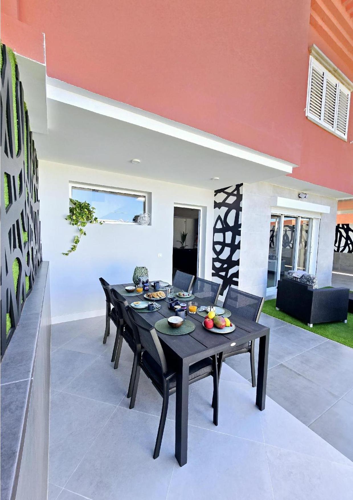 Huvilat Serendipity House Maspalomas (Gran Canaria)