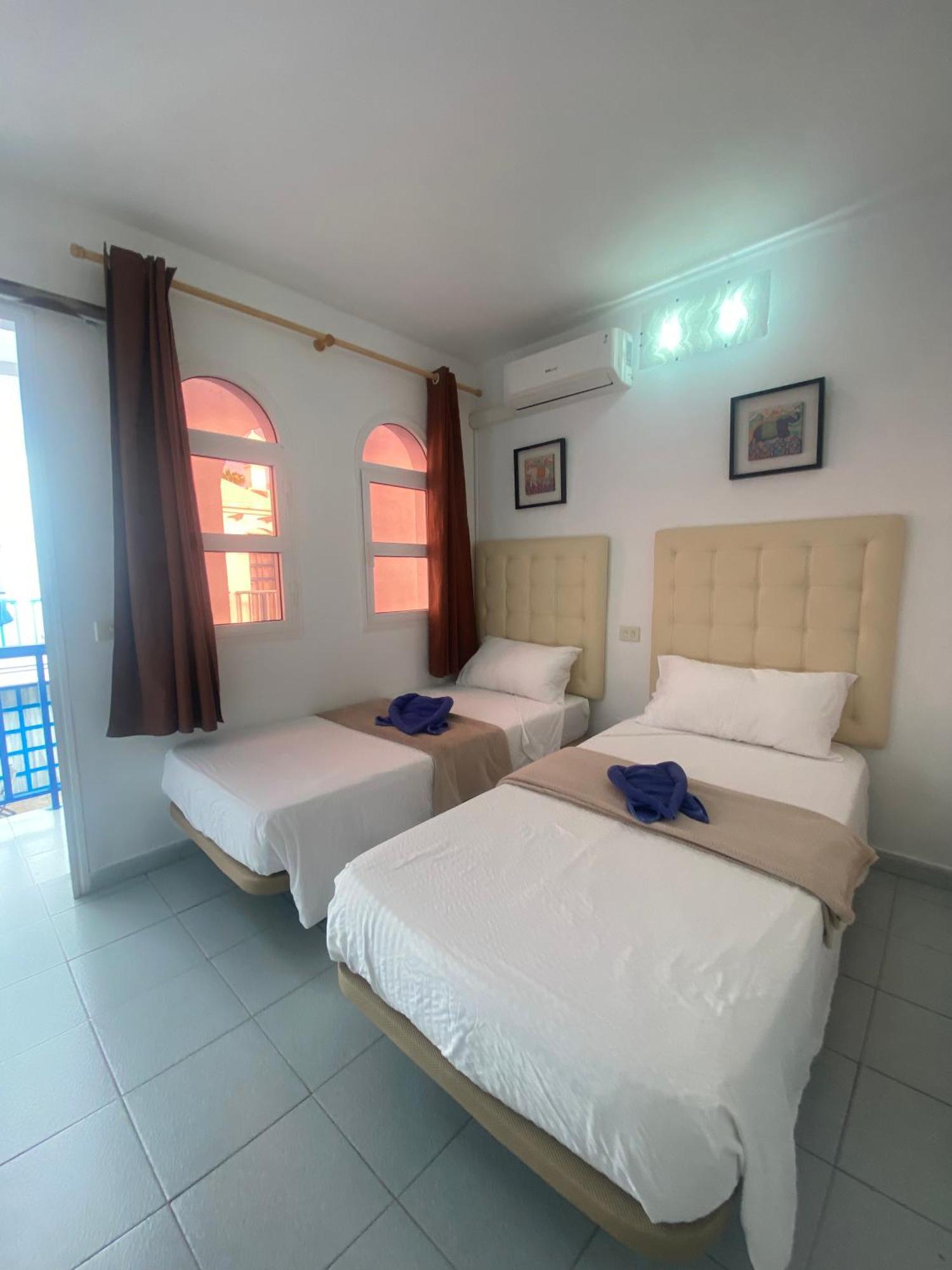 Playmar Pool By Wave Apartament