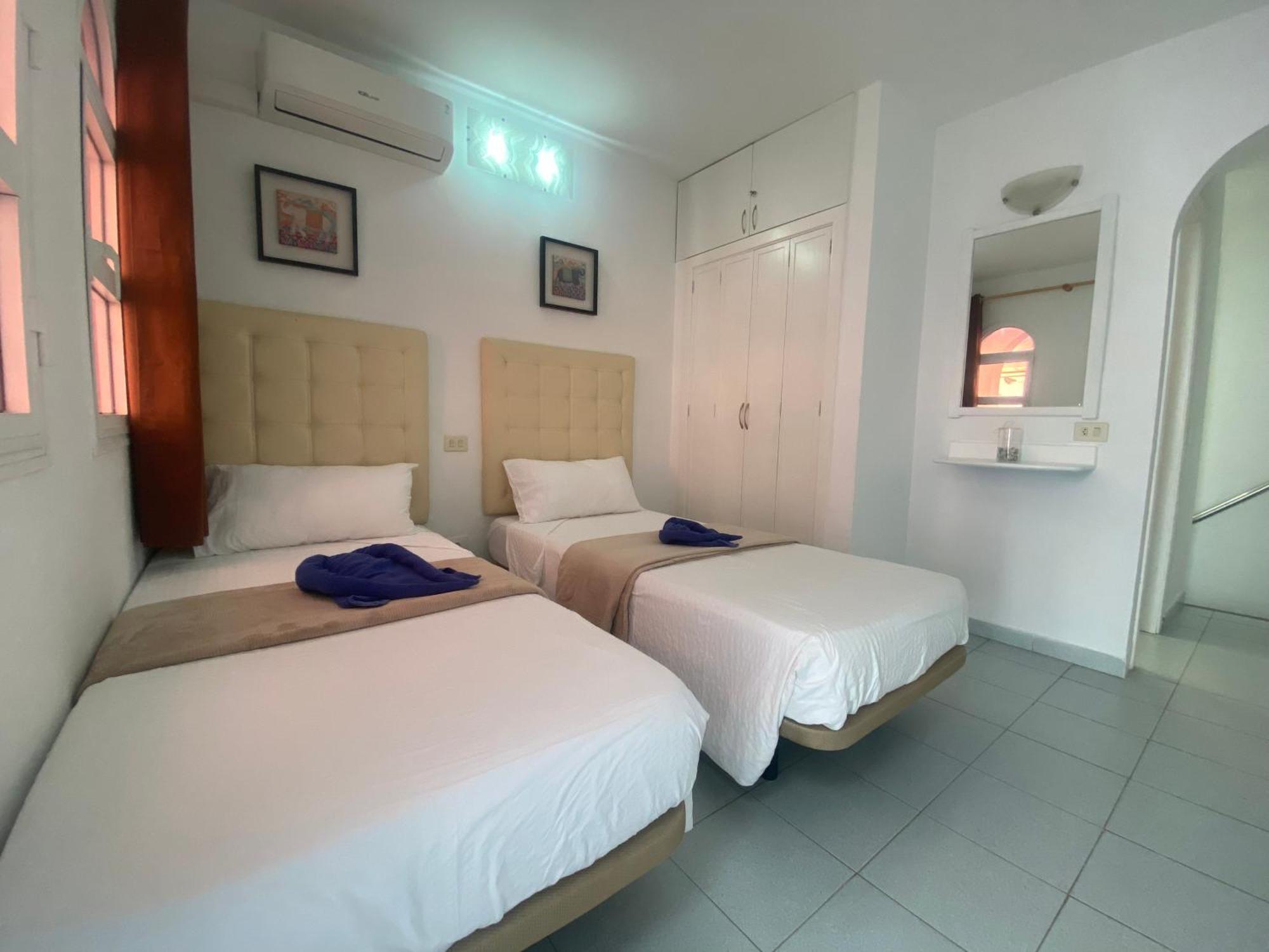 Playmar Pool By Wave Apartament