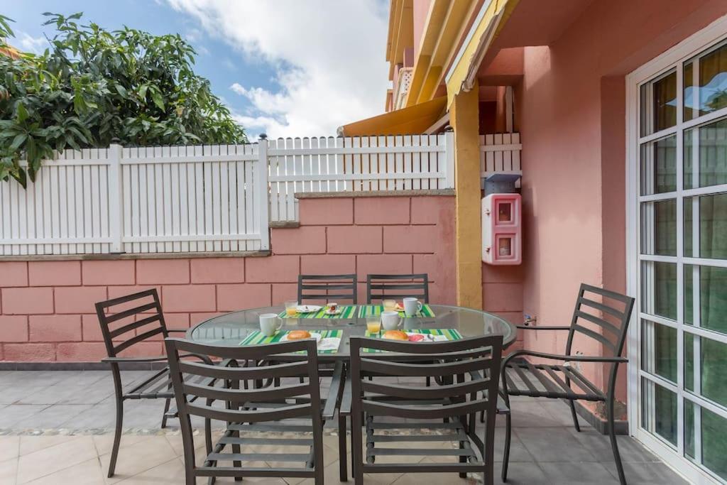Apartment Con Terraza Y Piscina