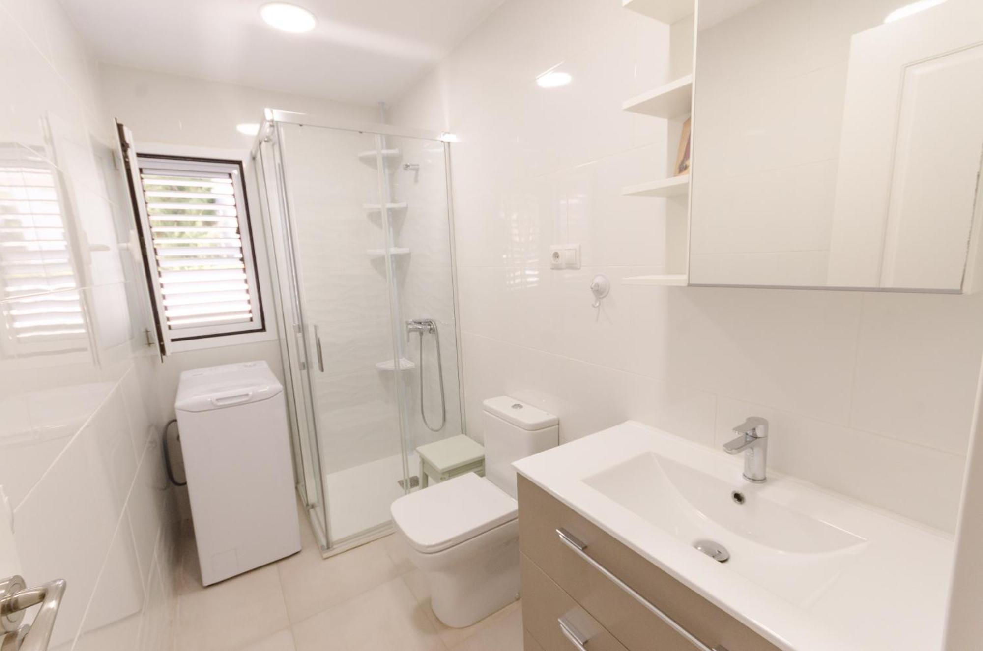 Terraced 2 Bedroom