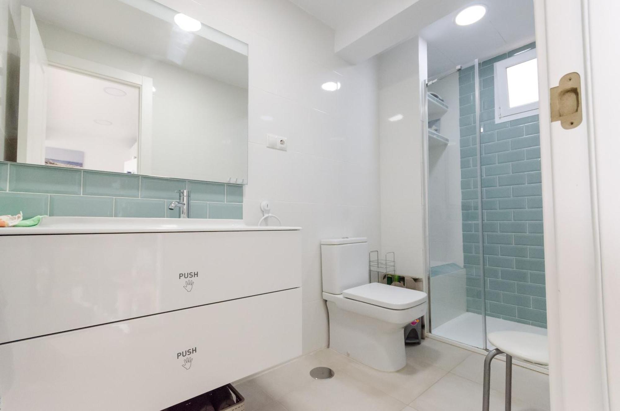 Terraced 2 Bedroom Apartamento *