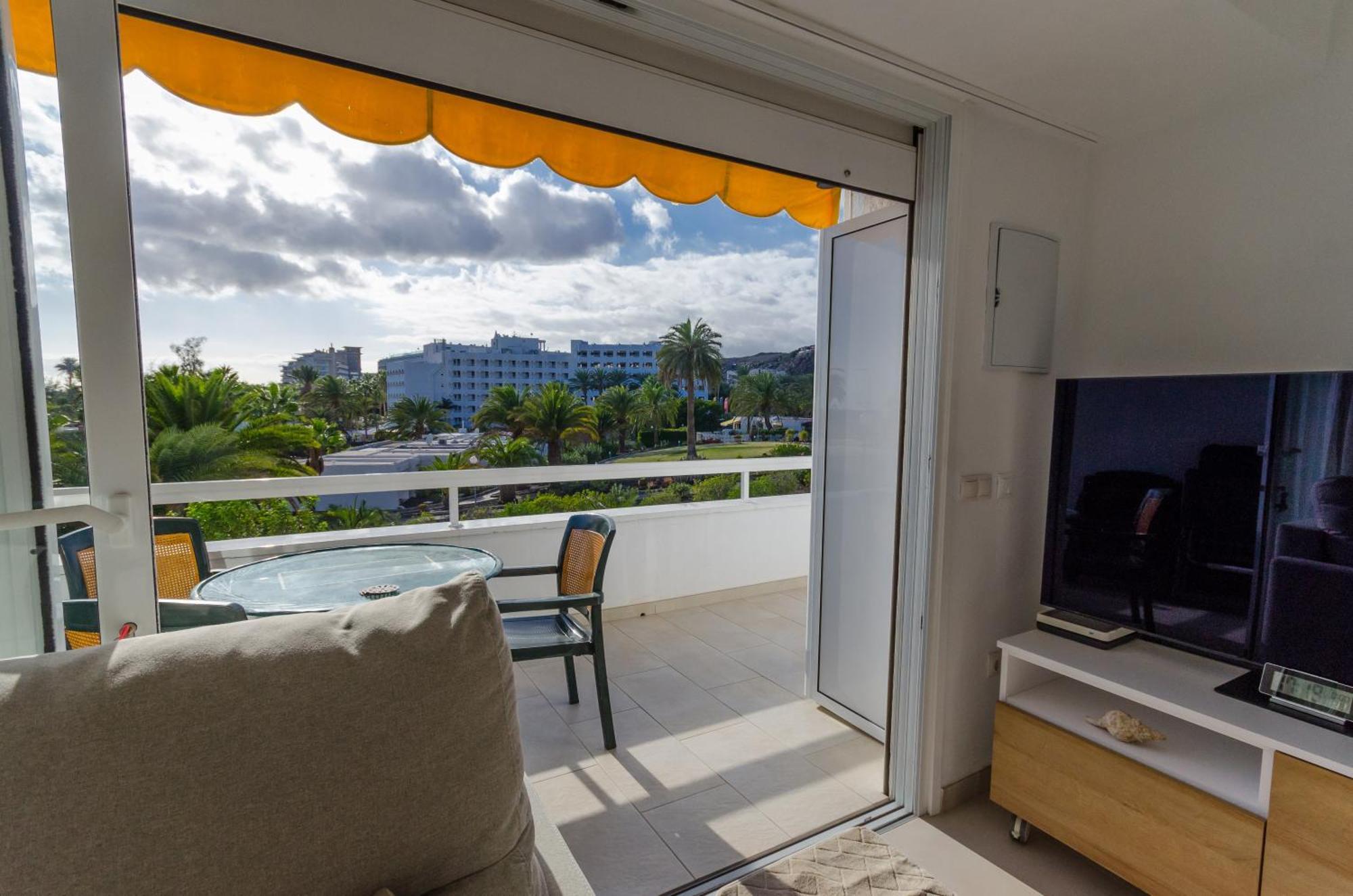 Terraced 2 Bedroom Apartment