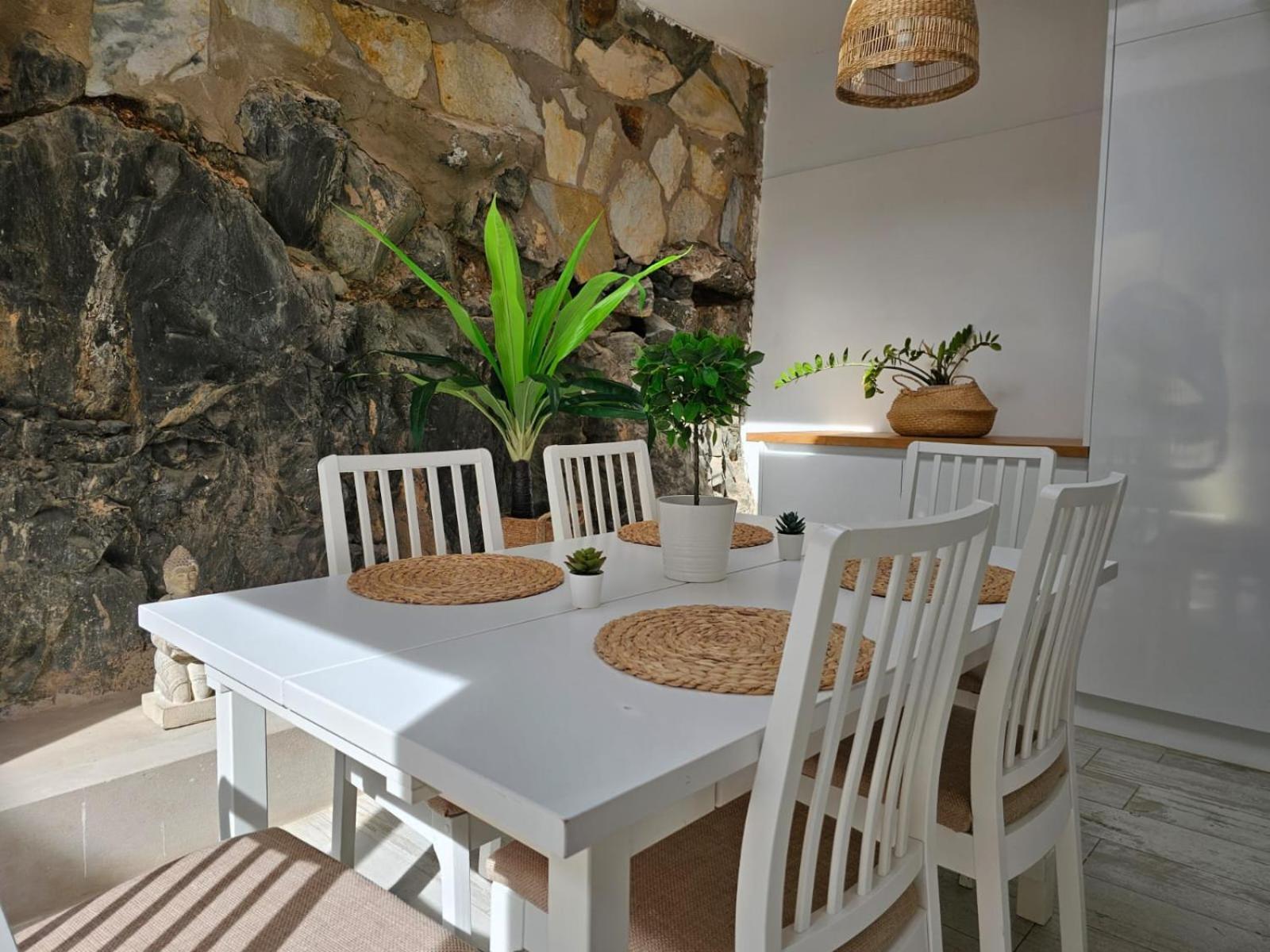 Villa Victoria Rocas *