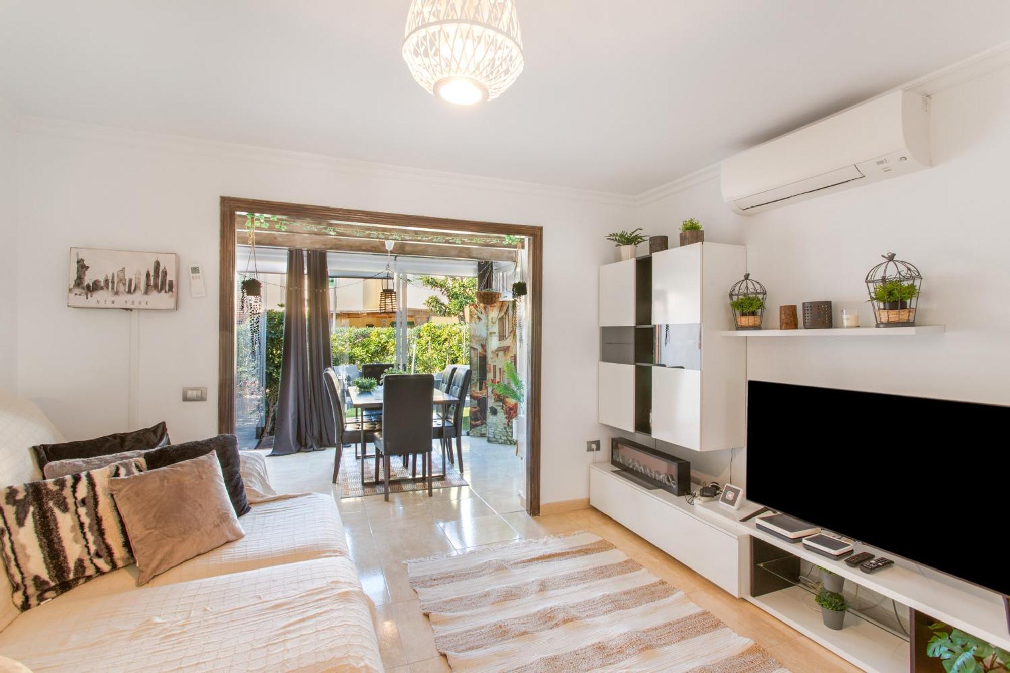 Apartment En Parrales *