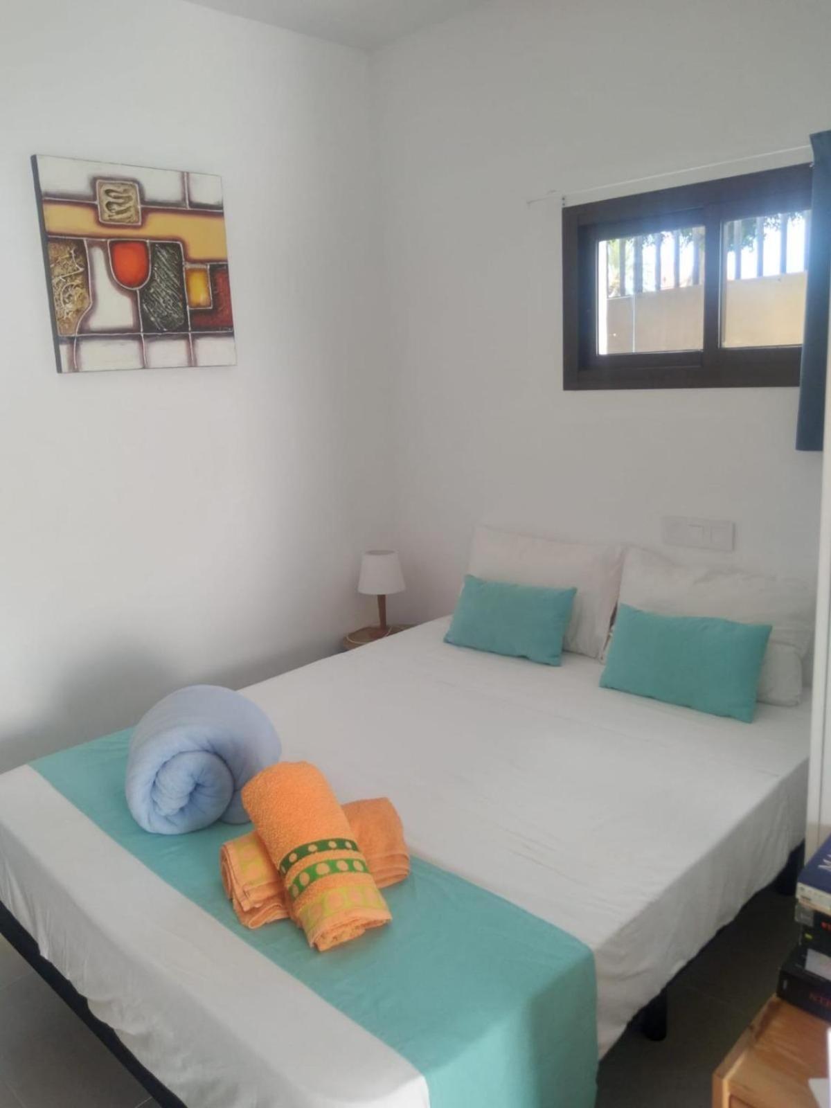 Yumbo Rainbow Homes B Case de vacanță