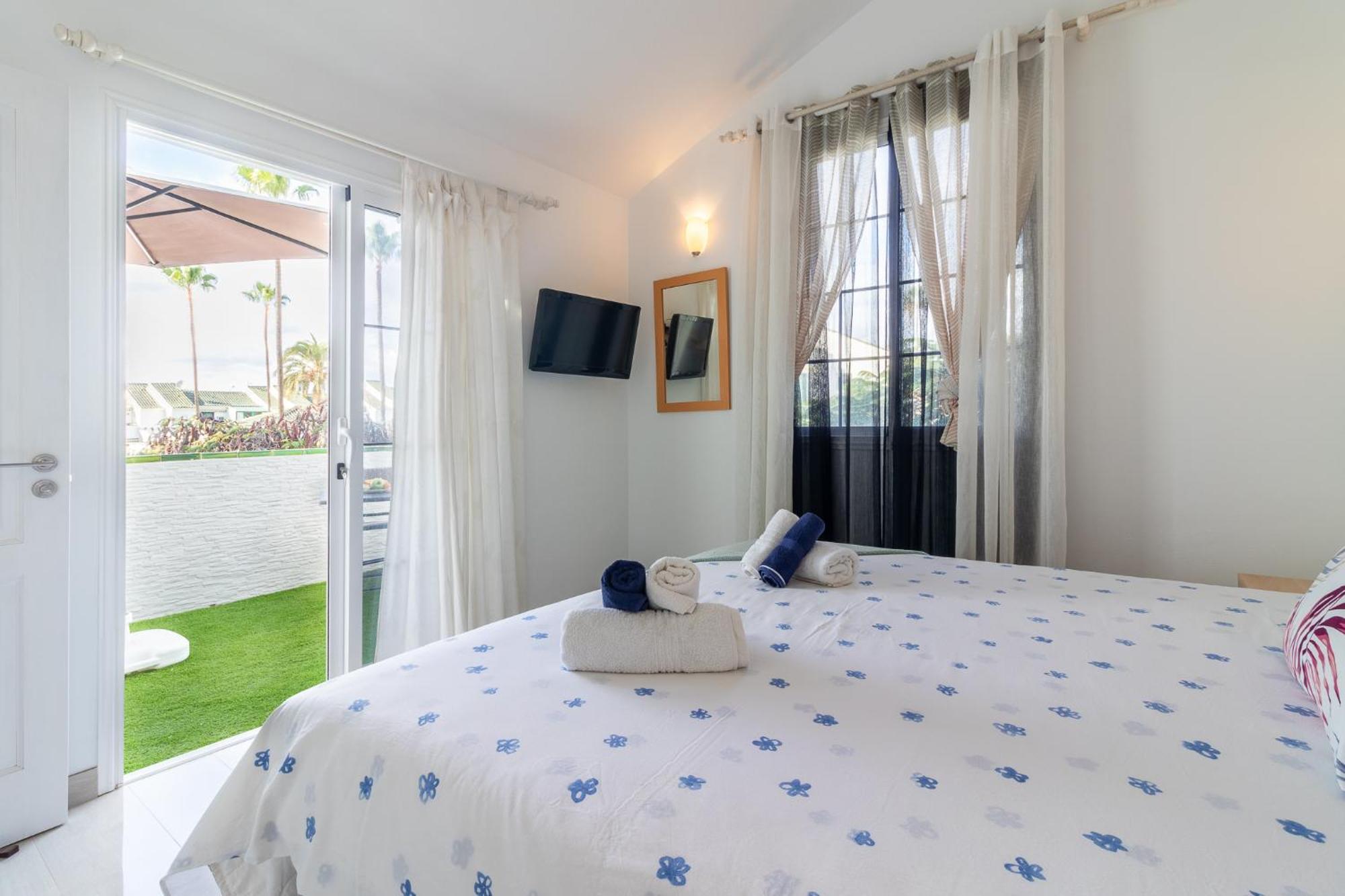 Sonneland Large & Private Terrace Maspalomas (Gran Canaria)