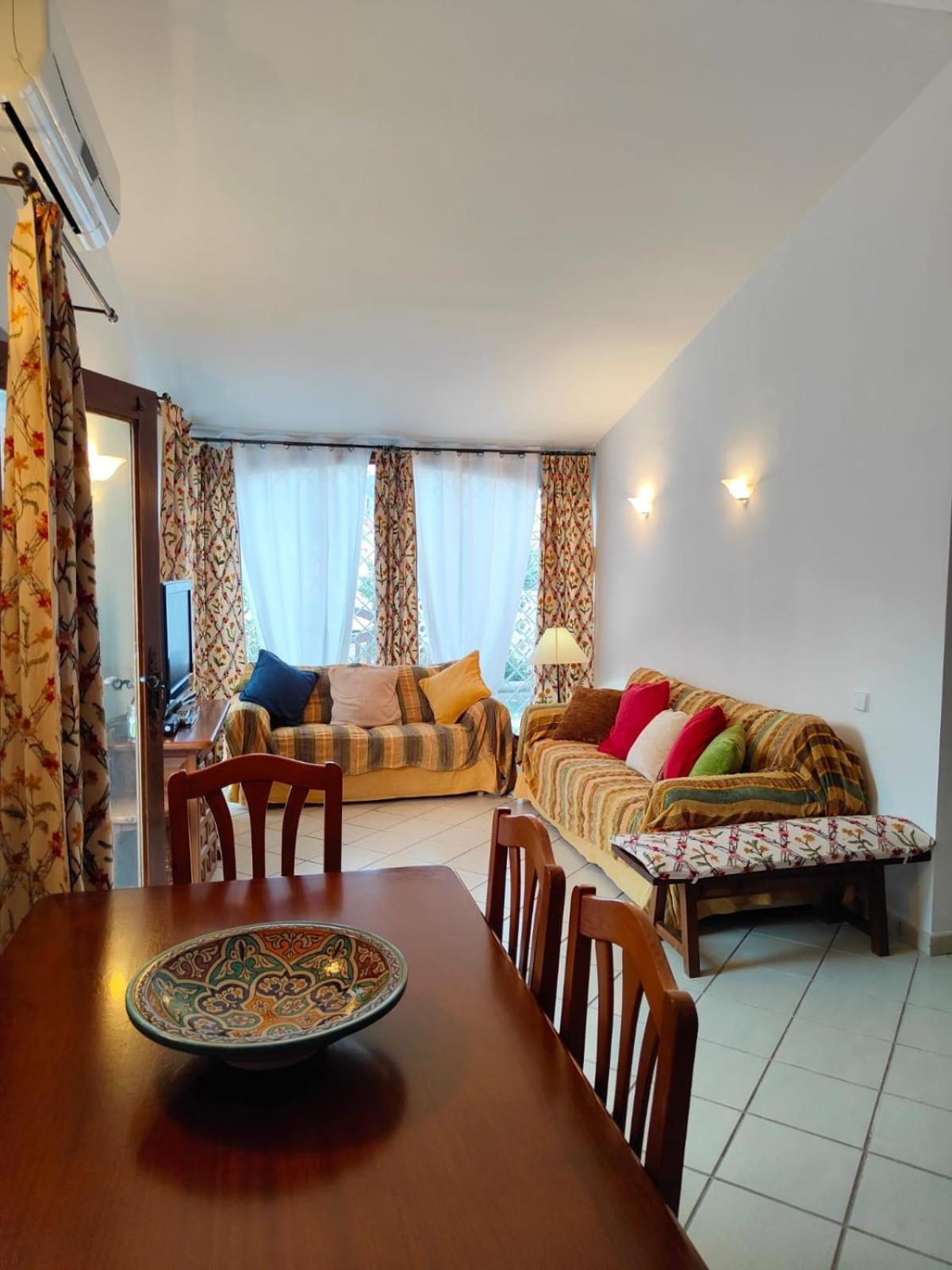 Casa, Il Sole E Il Mare, Un Paradiso Apartment