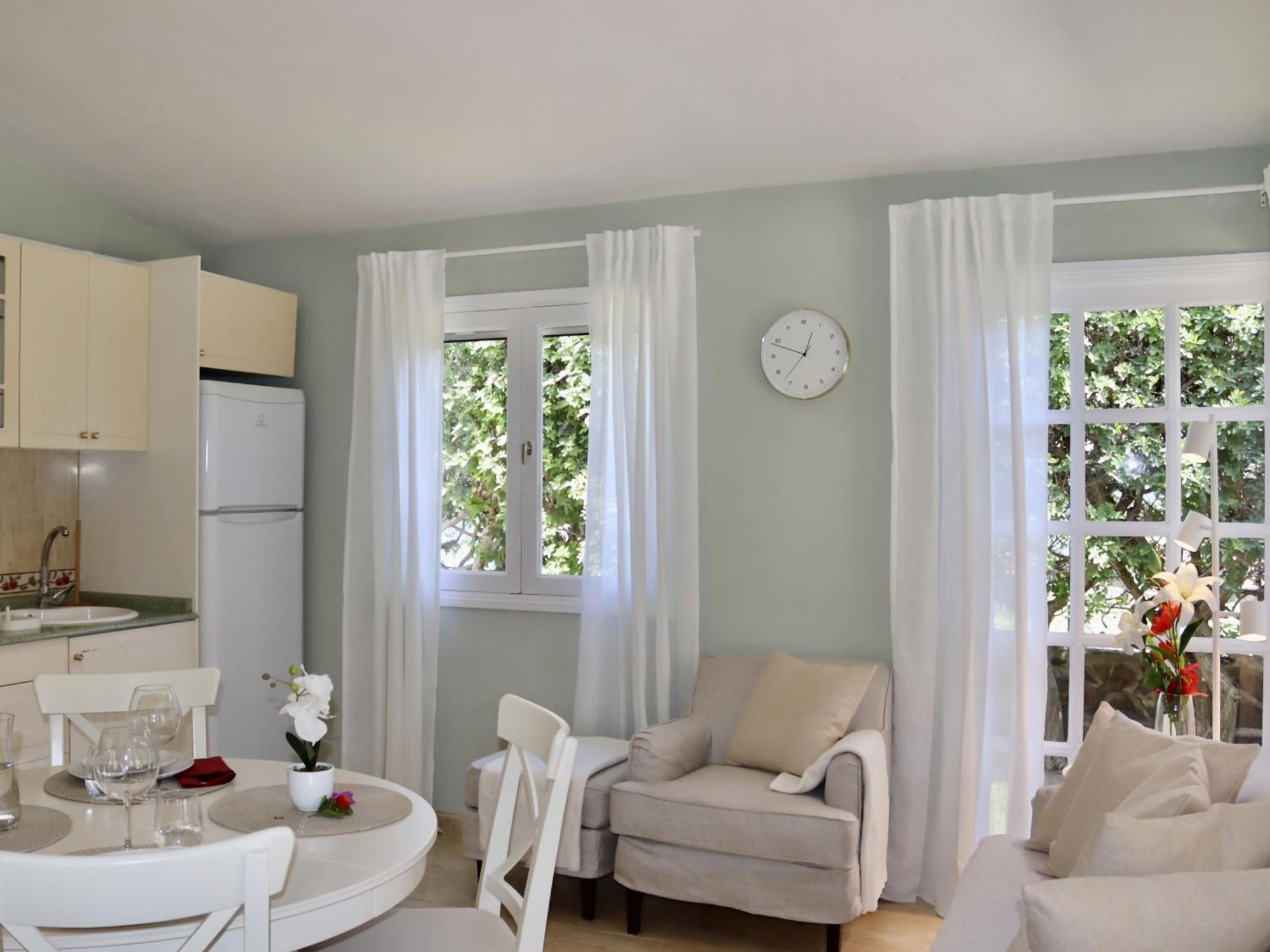 House Deluxe *