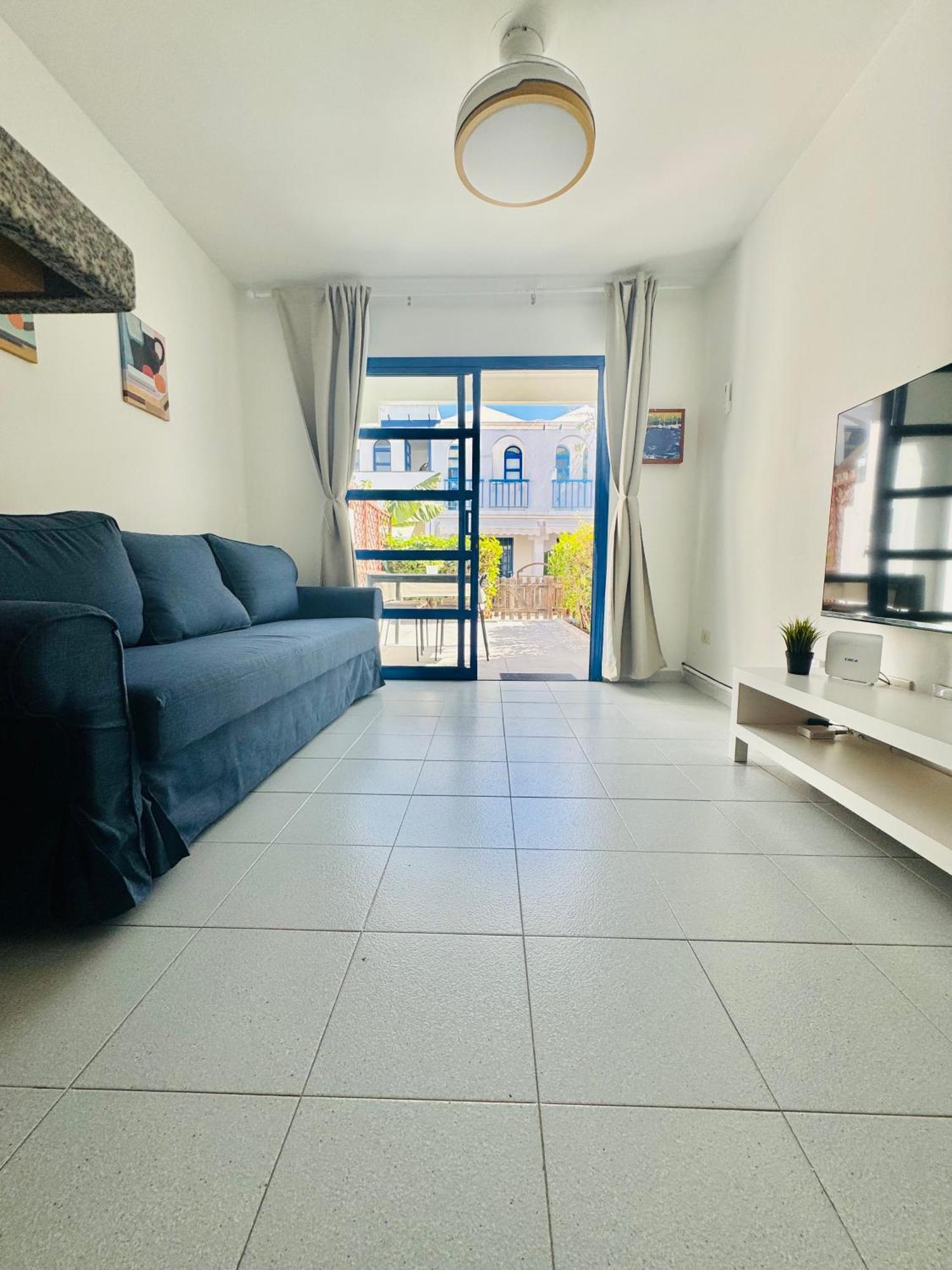 Gilly Apartment