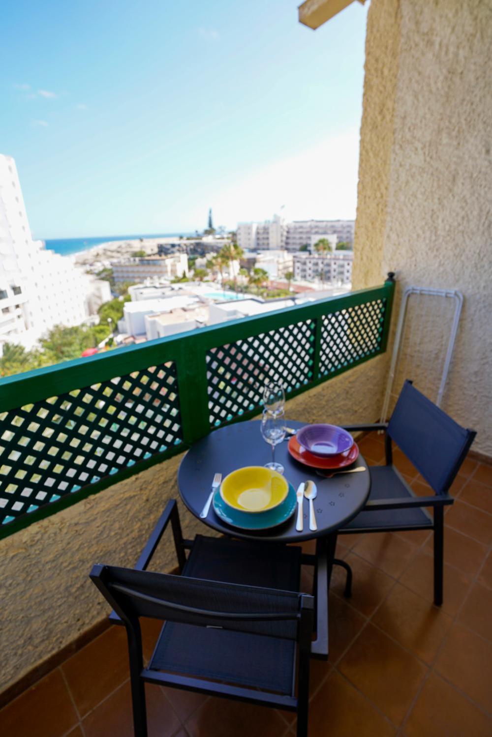 Stylish With Stunning Sea View.