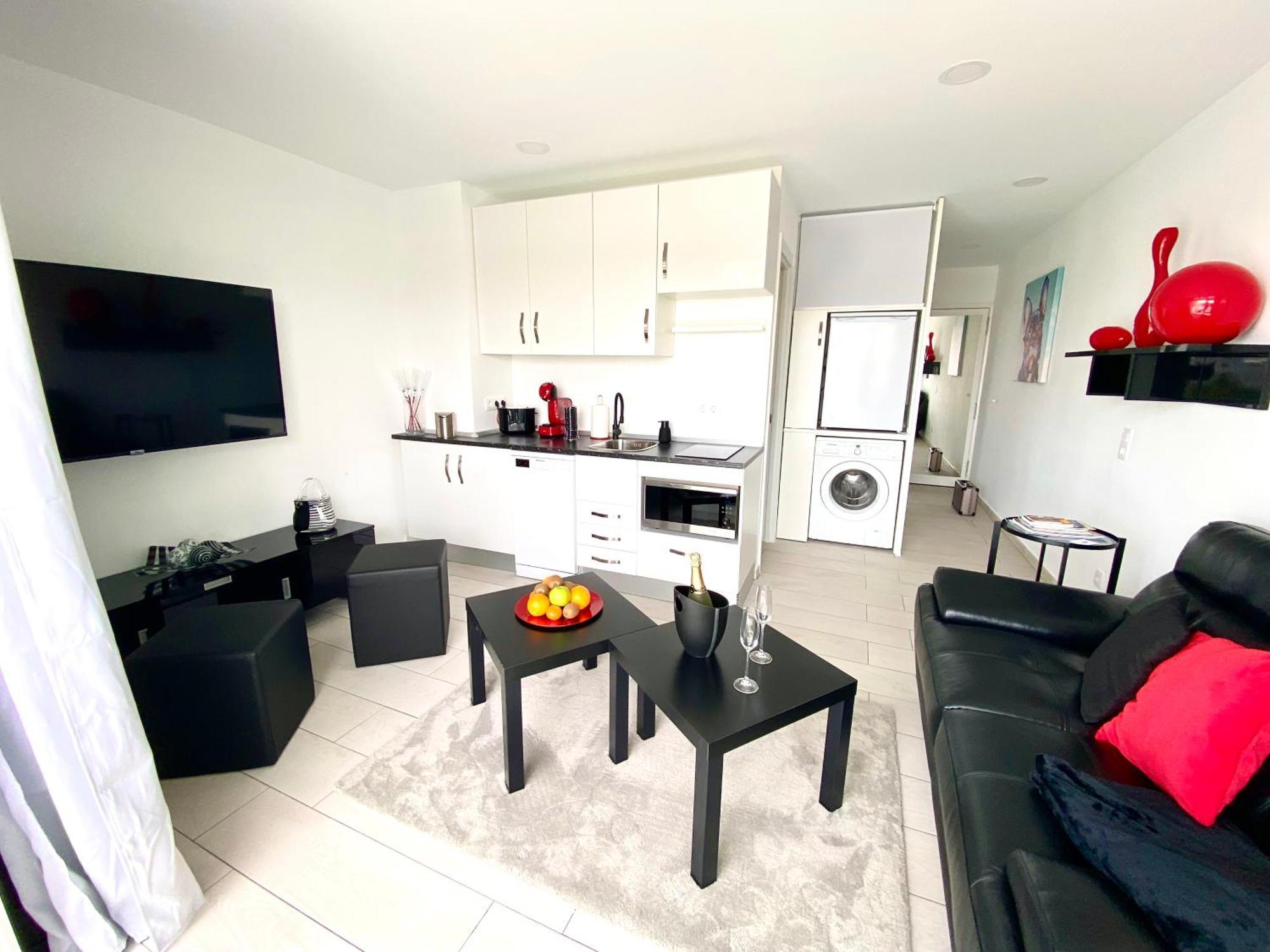 Solymar Luxus Apartment *