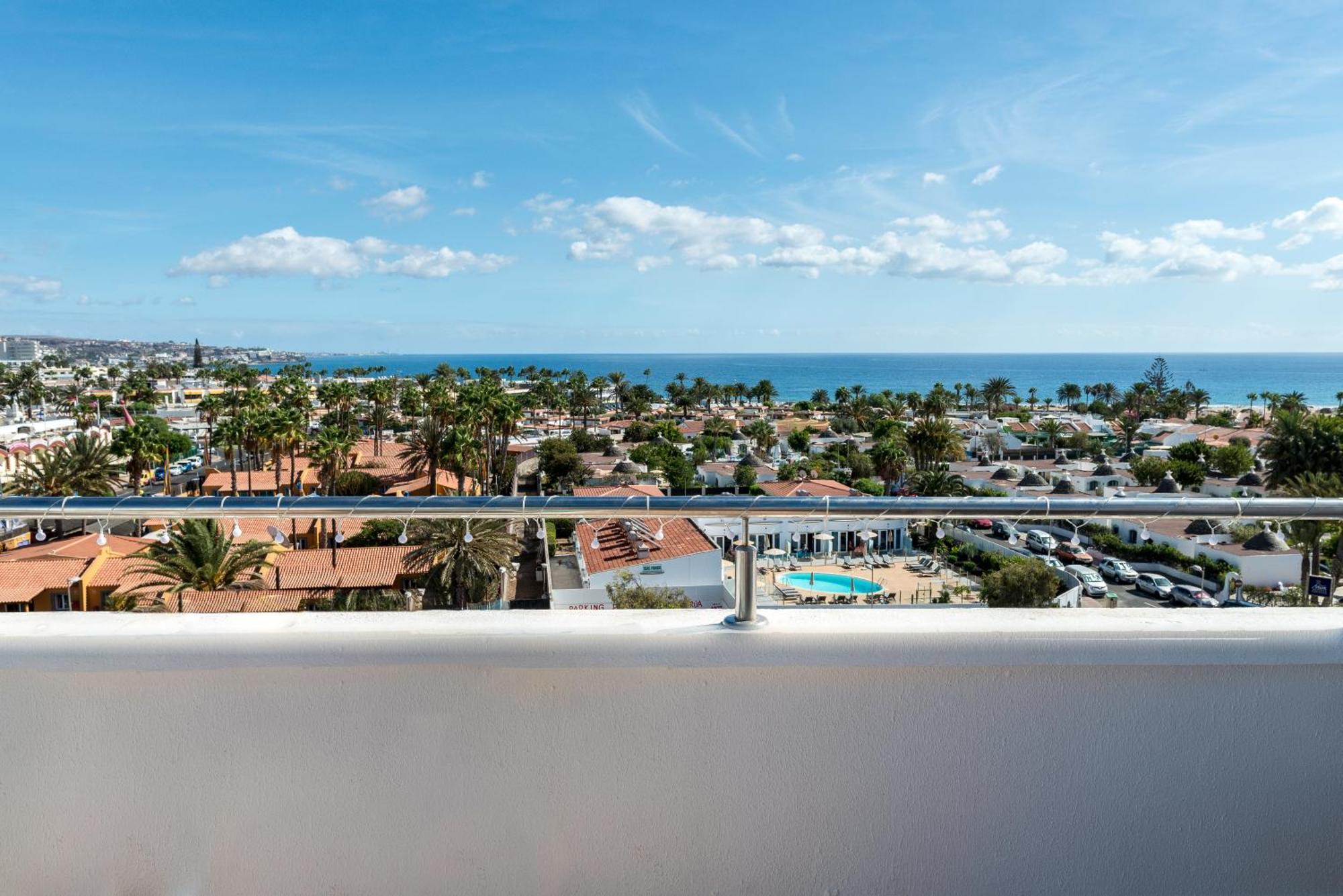 Casa Lex I Ocean & Sunrise Panorama I Steps From Dunes And I Private 50 Sqm Terrace I Pool Huoneisto *