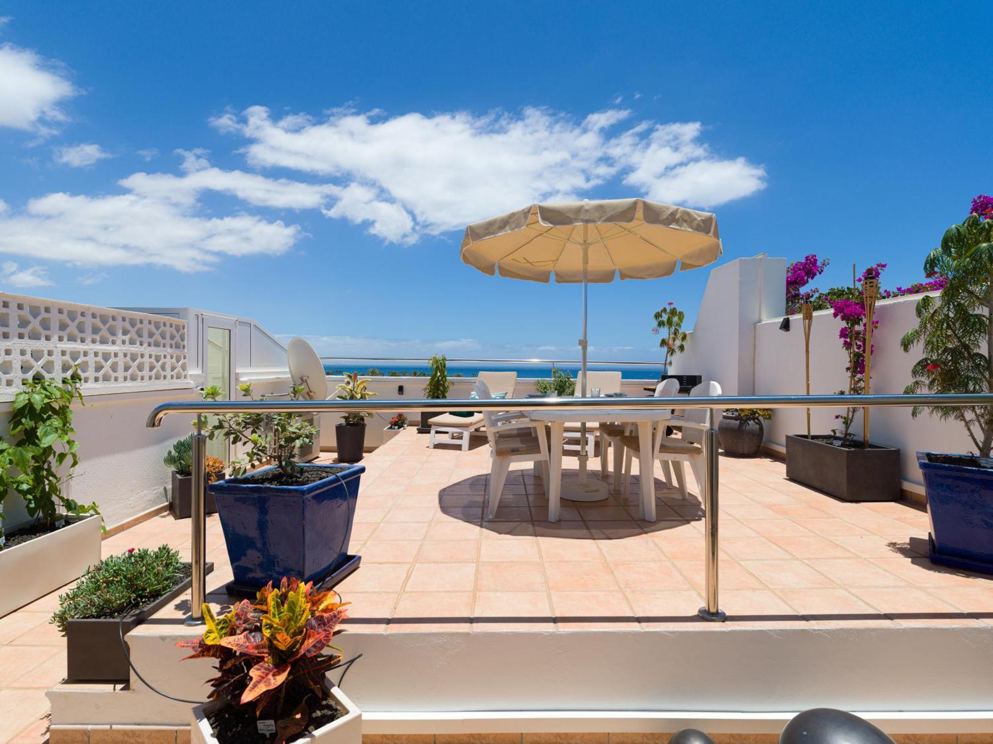 Casa Lex I Ocean & Sunrise Panorama I Steps From Dunes And I Private 50 Sqm Terrace I Pool Huoneisto *