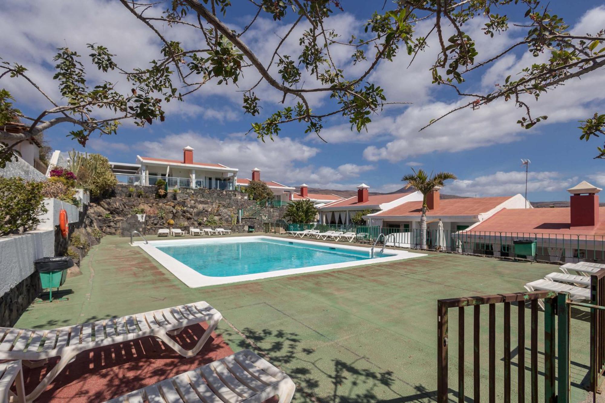 Playa Del Aguila Con Terraza Solarium Apartment
