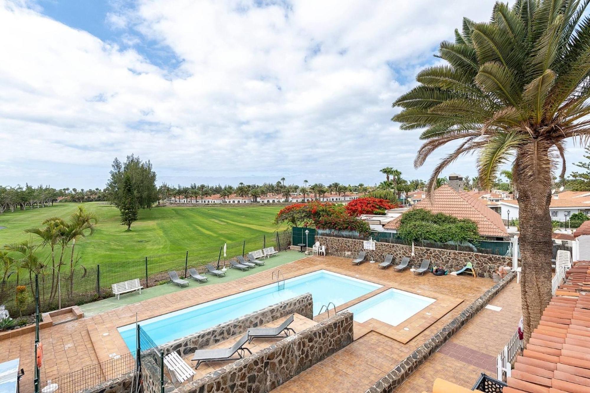 Elegant Bungalow,views,swimming Pool,golf Camp Maspalomas (Gran Canaria)