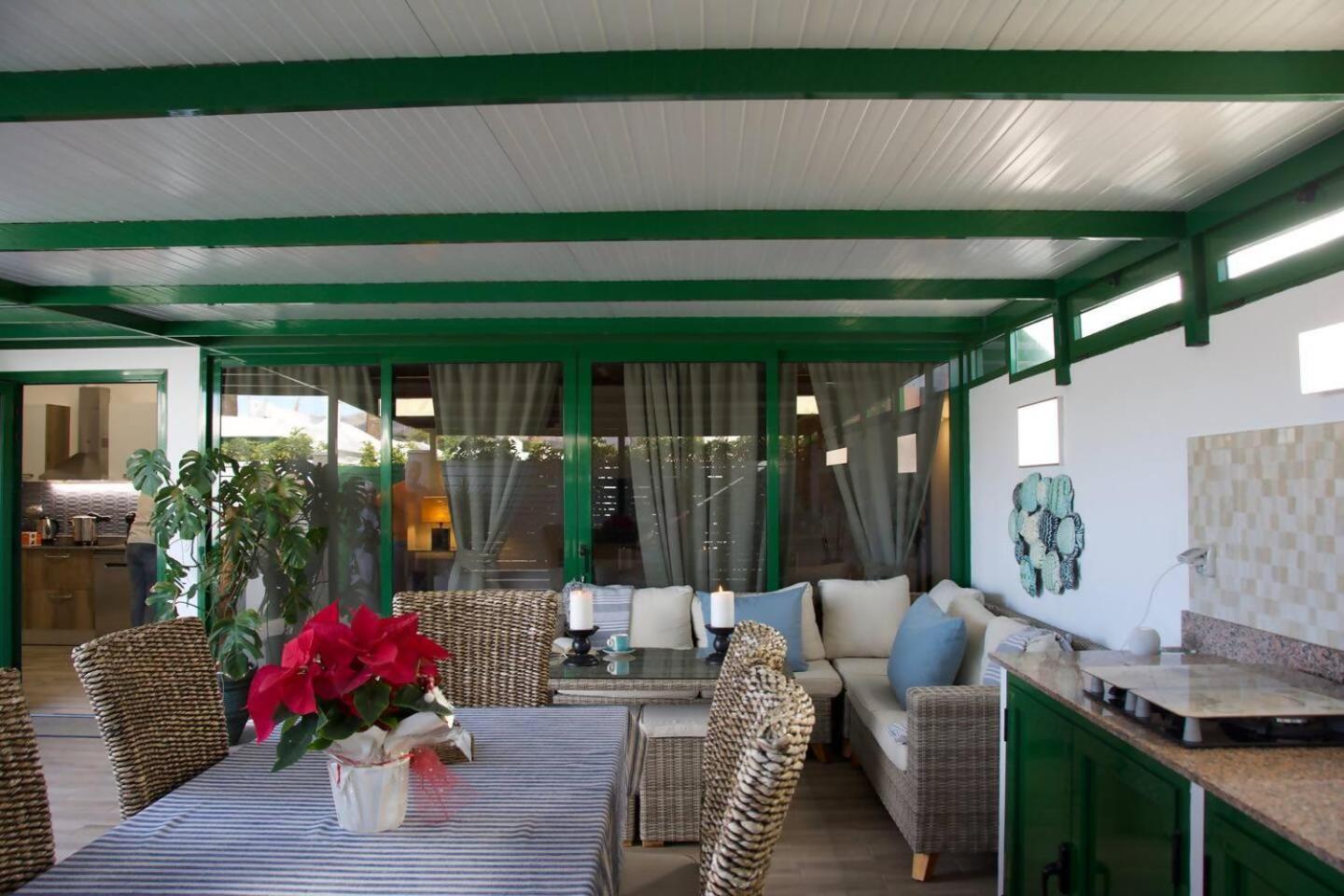 Holiday home Relax Flor