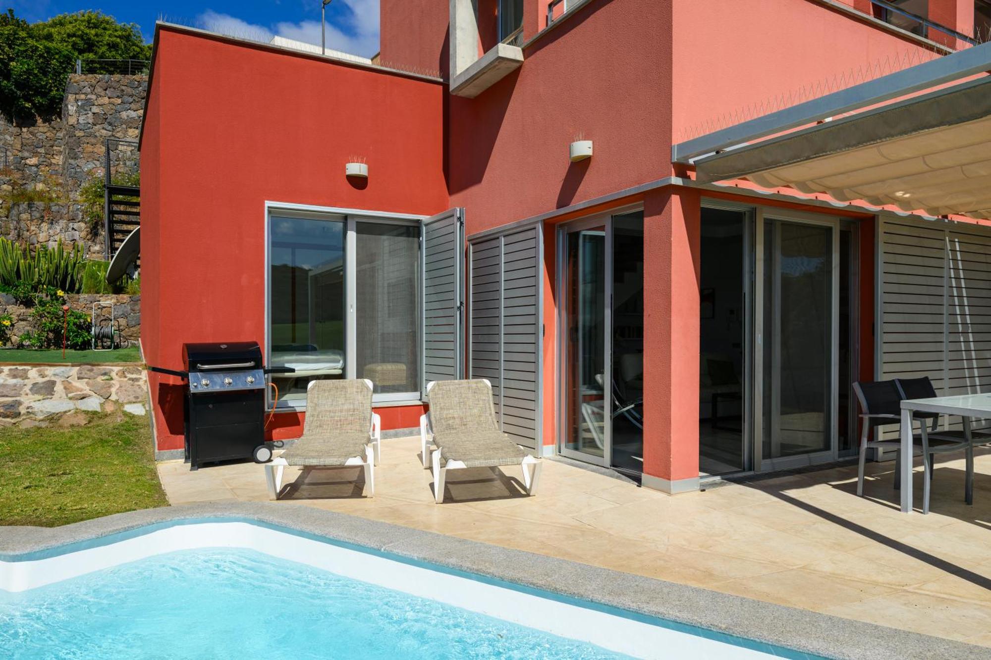 In Salobre With Private Pool & Stunning View