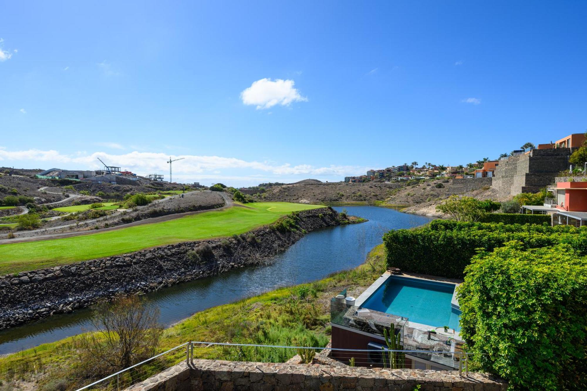 In Salobre With Private Pool & Stunning View Villa *
