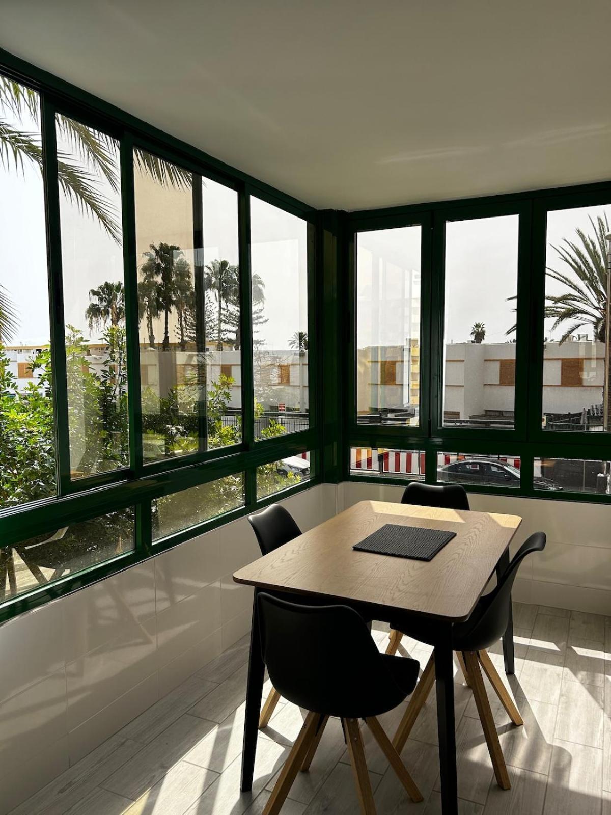 5 Minutes To - Heated Pool