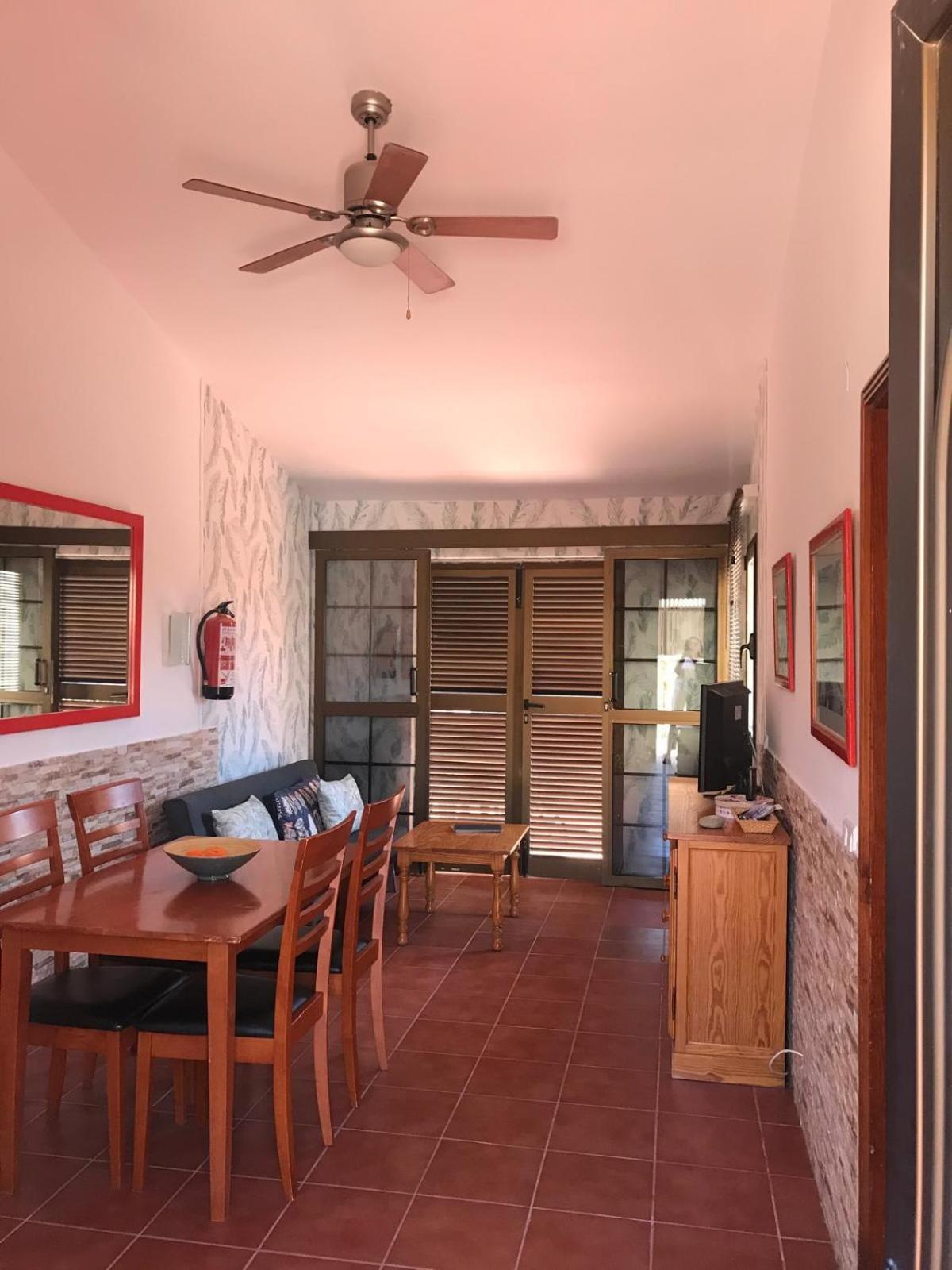 Sunny Haven In Playa Del Ingles Apartment *