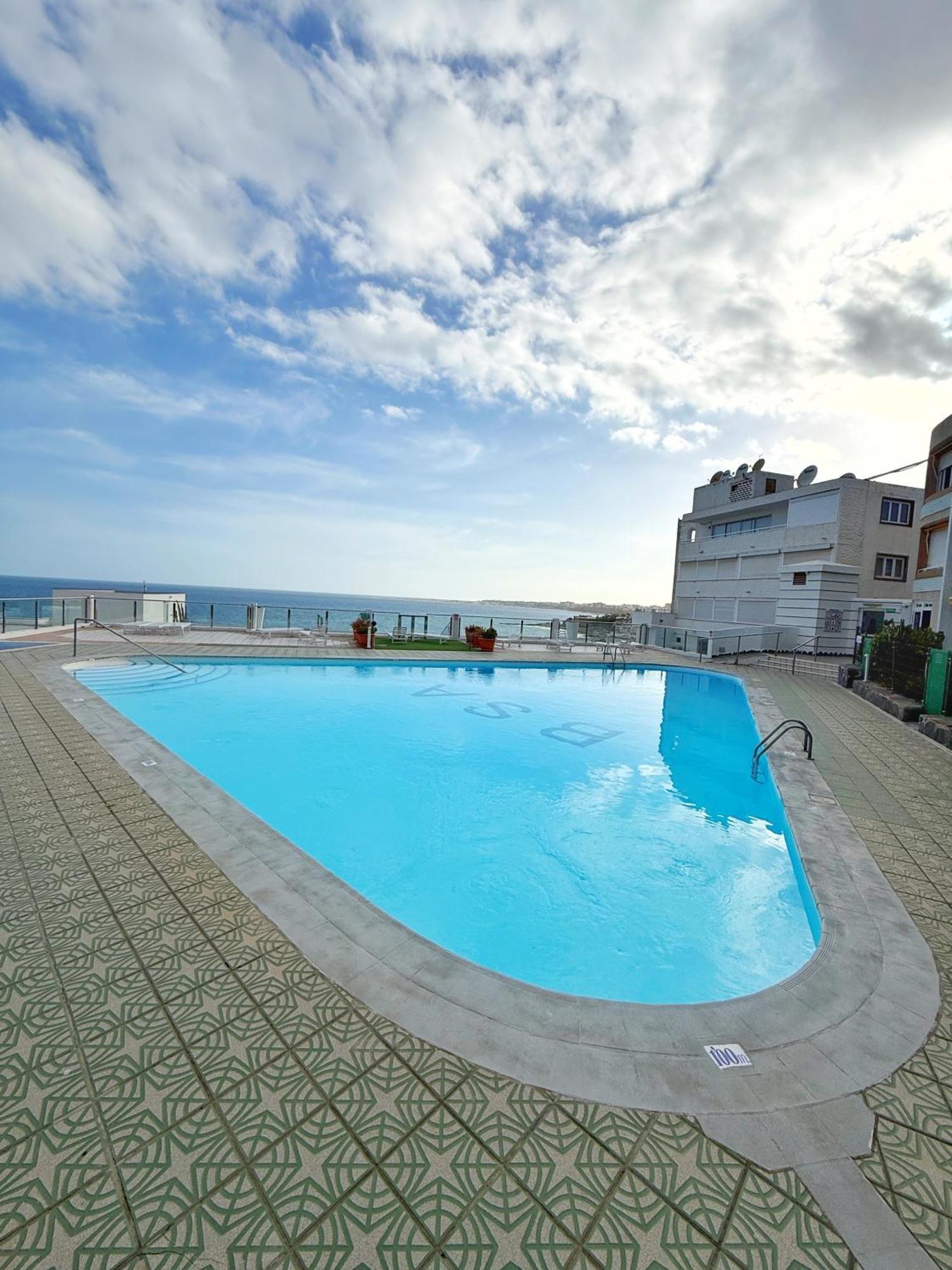 The Sea At Your Feet Apartment *