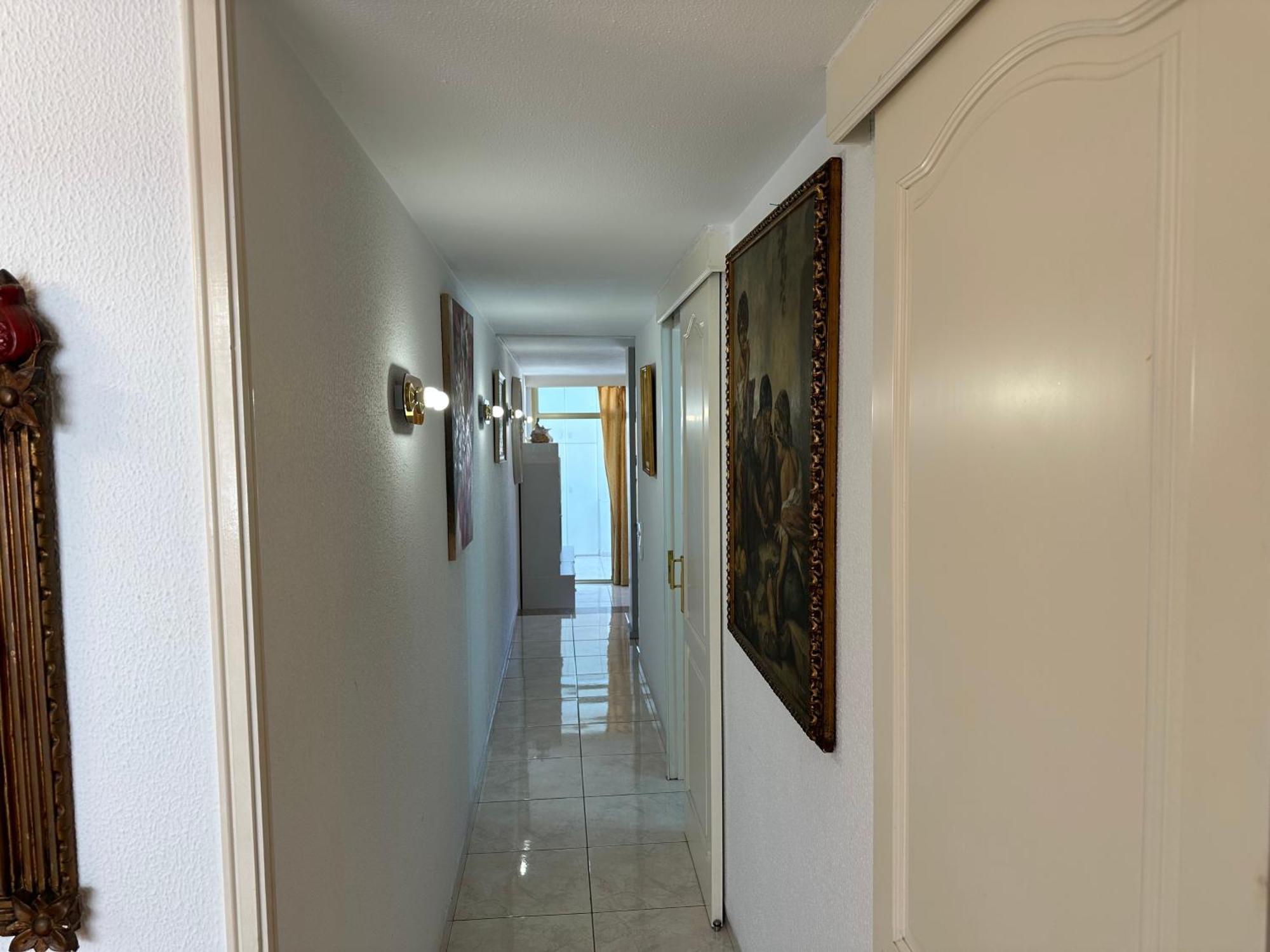 Playa Del Ingles Holidays Apartment *