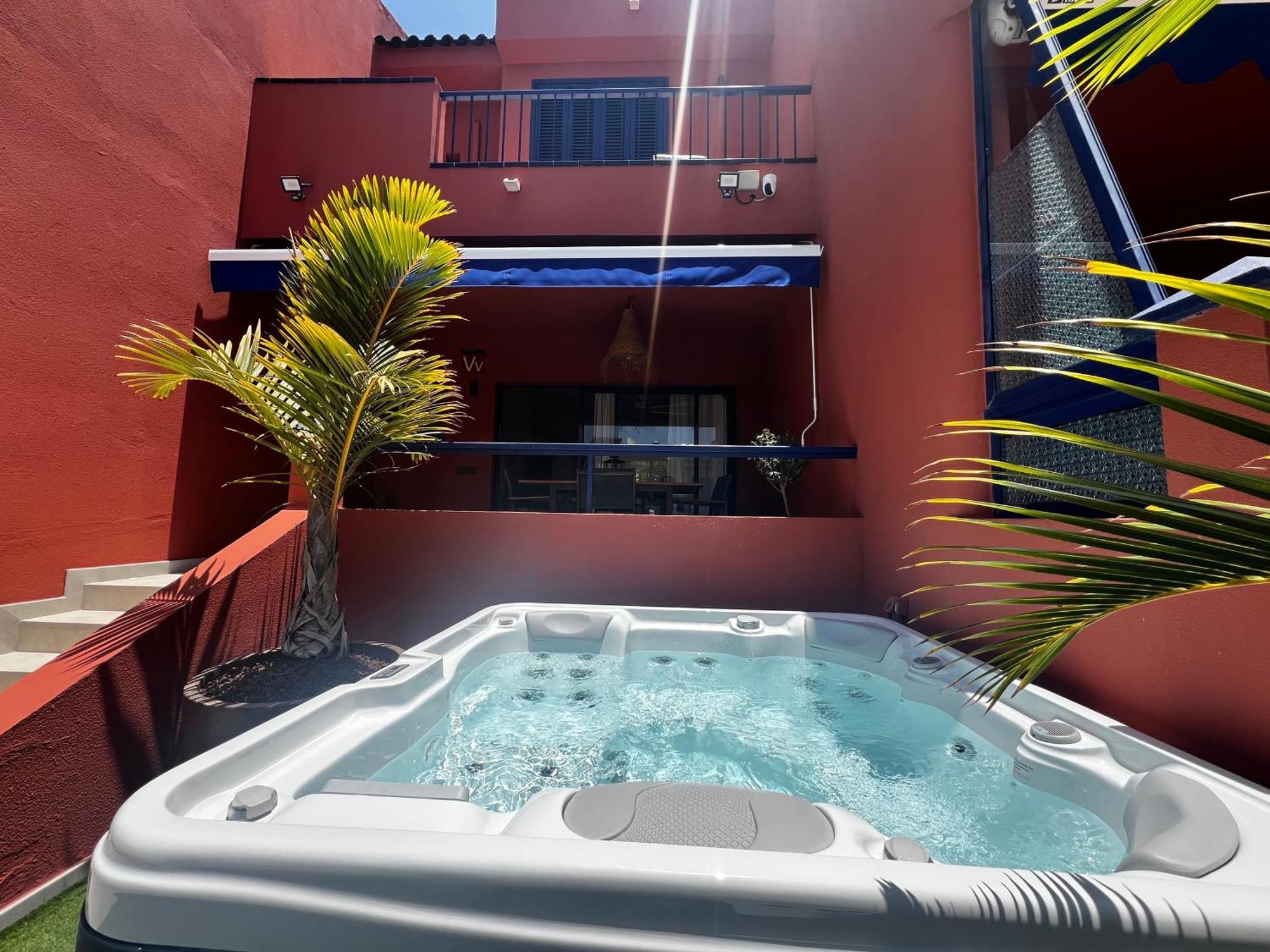 Holiday home And Golf With Private Jacuzzi *