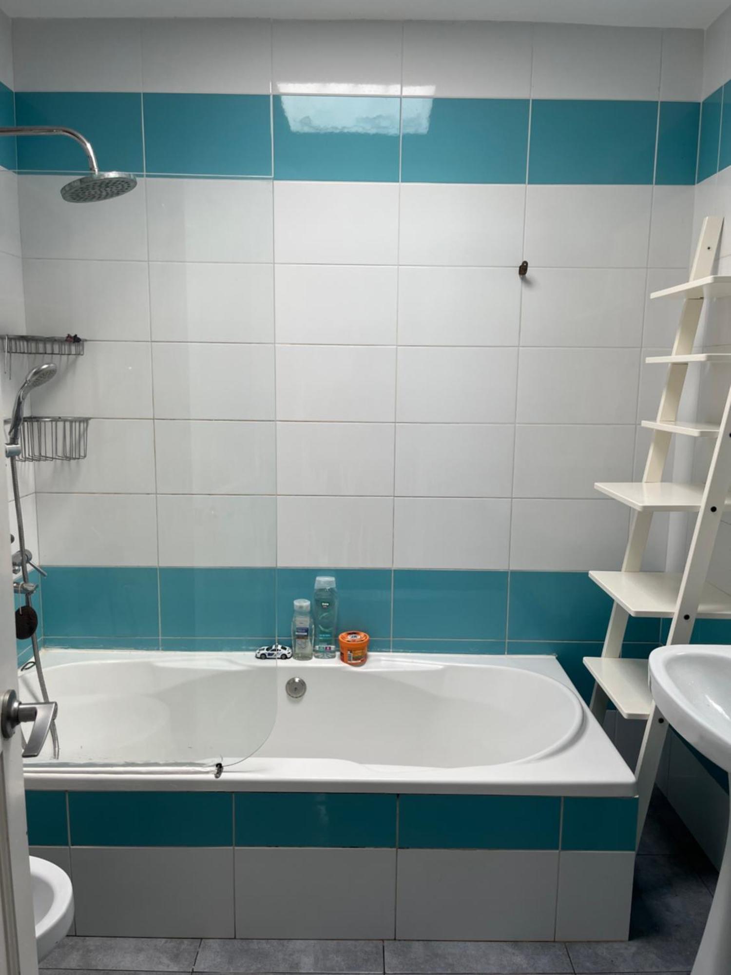 Double With Private Bathroom In Shared With Distant Sea View *