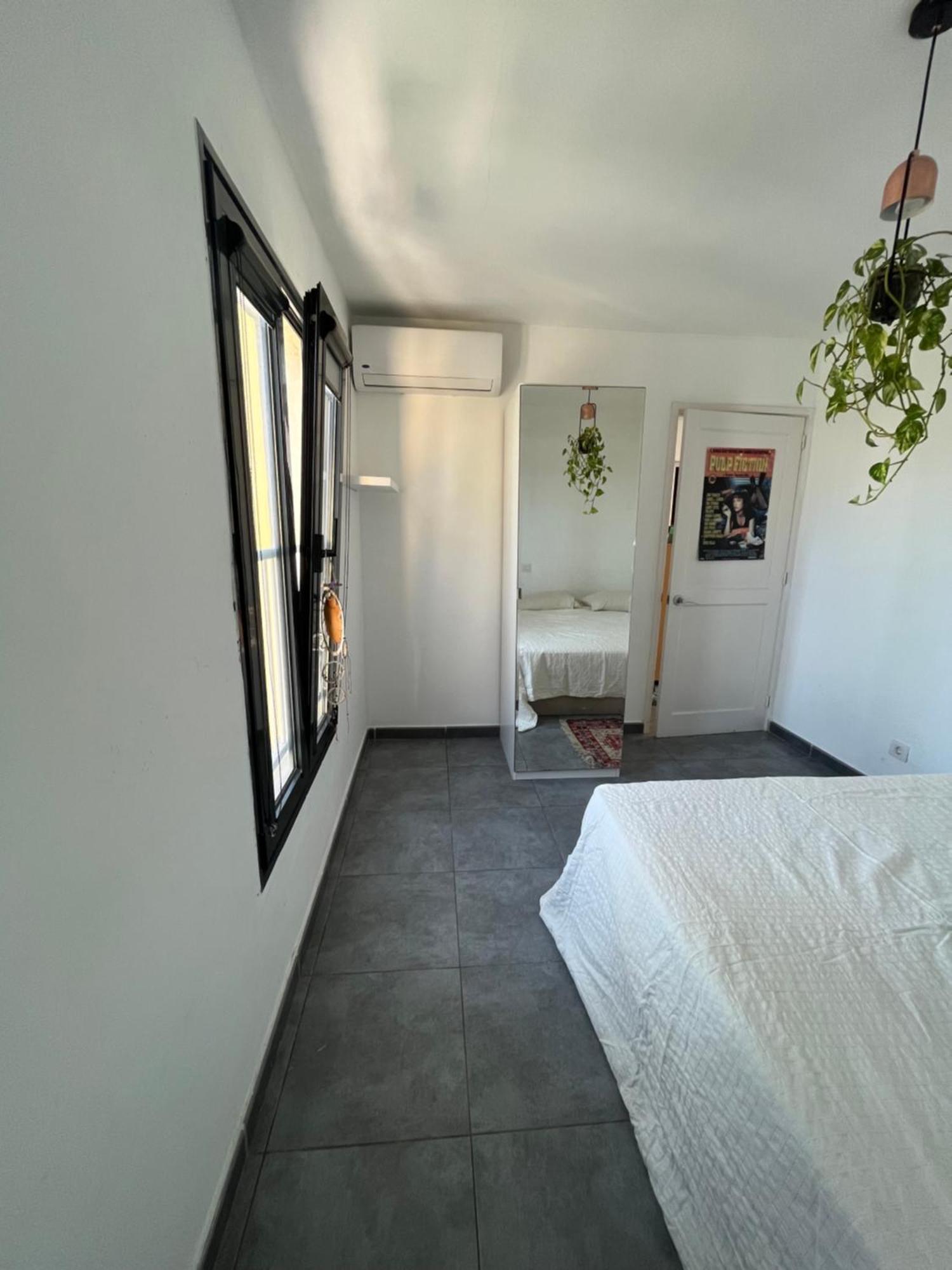 Double With Private Bathroom In Shared With Distant Sea View * Maspalomas (Gran Canaria)