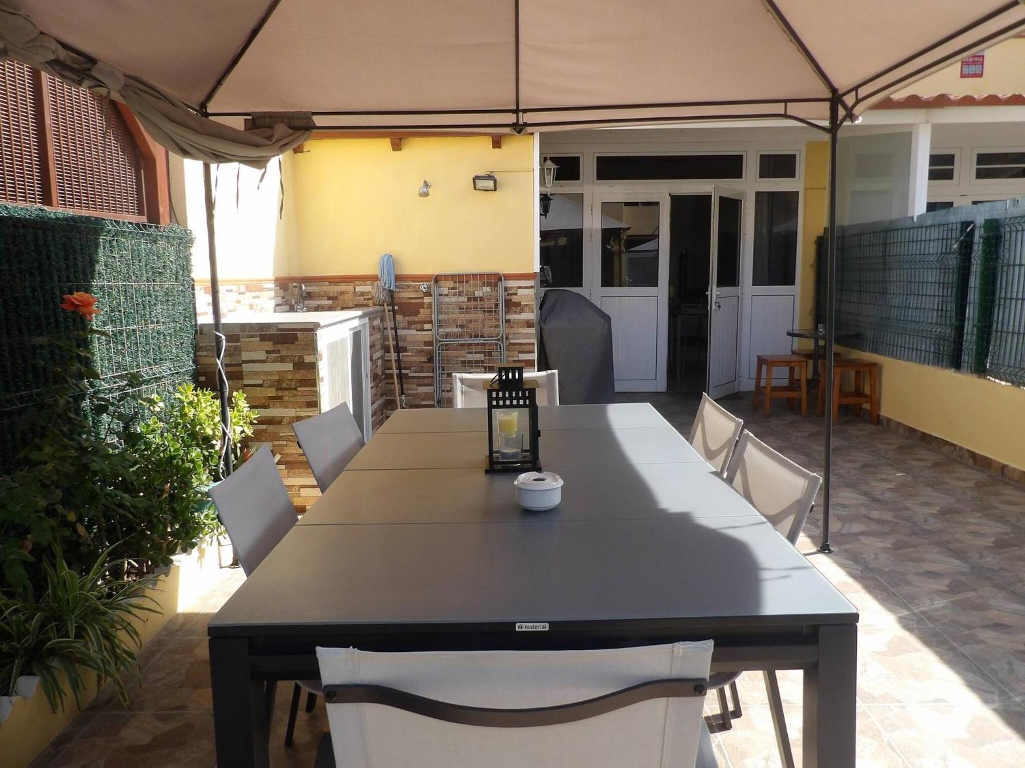 Hotel With Terrace Bbq Pool In