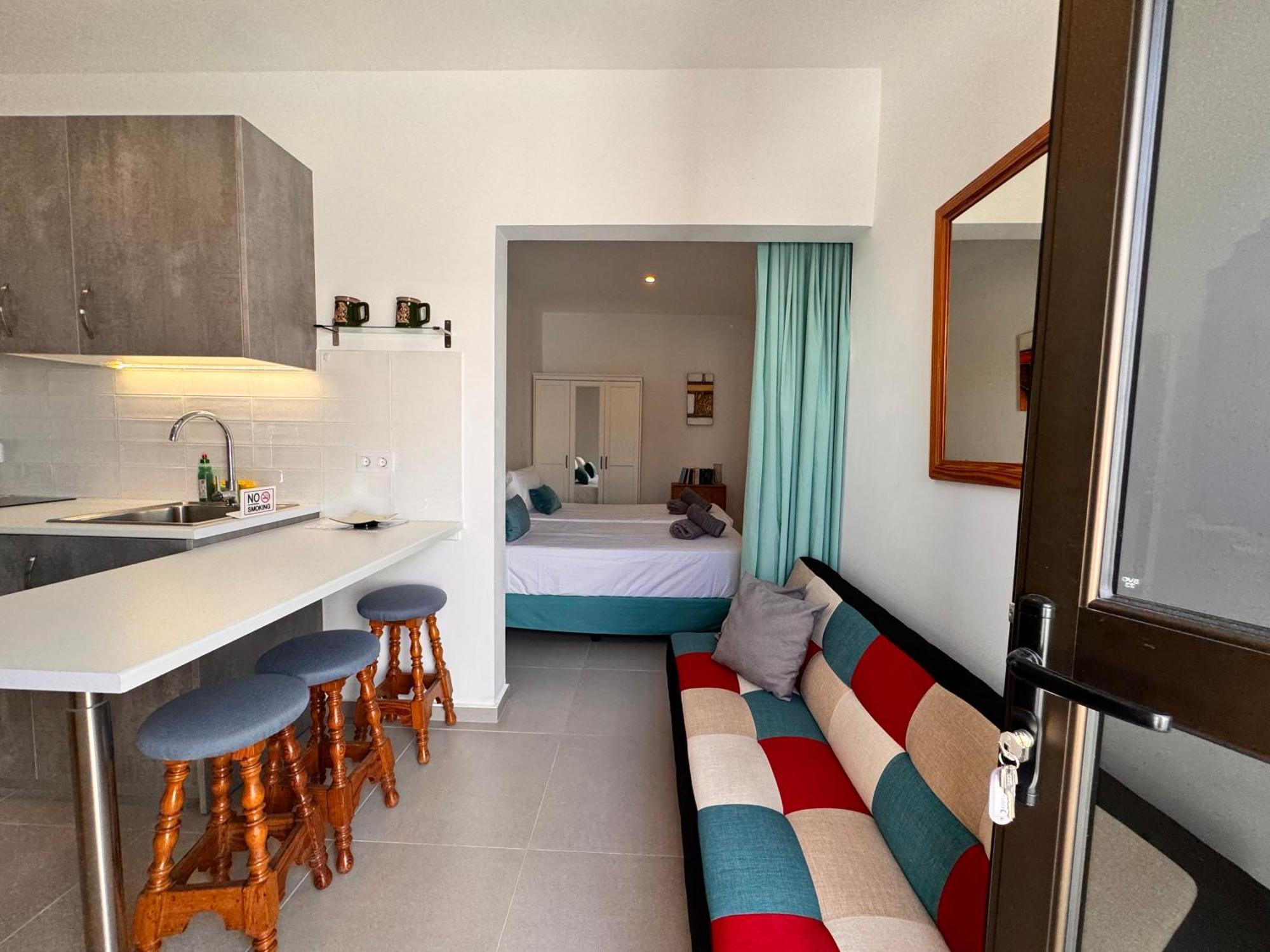 Rainbow Yumbo 3 Holiday home