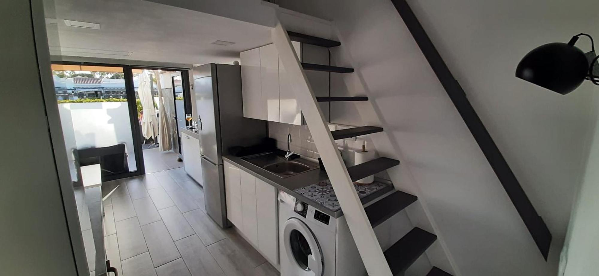 66 Apartment *