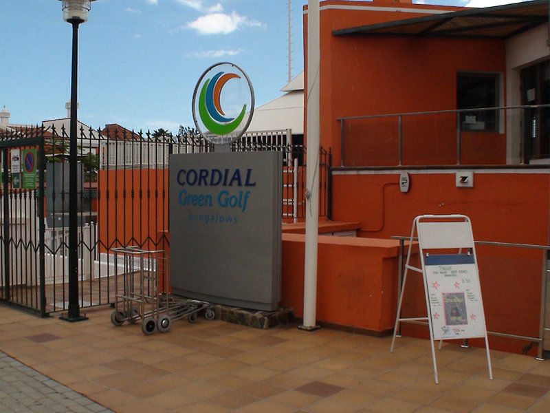 Cordial Golf Apartamento *