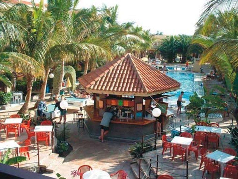 Oasis Club (adults Only) Apartment *