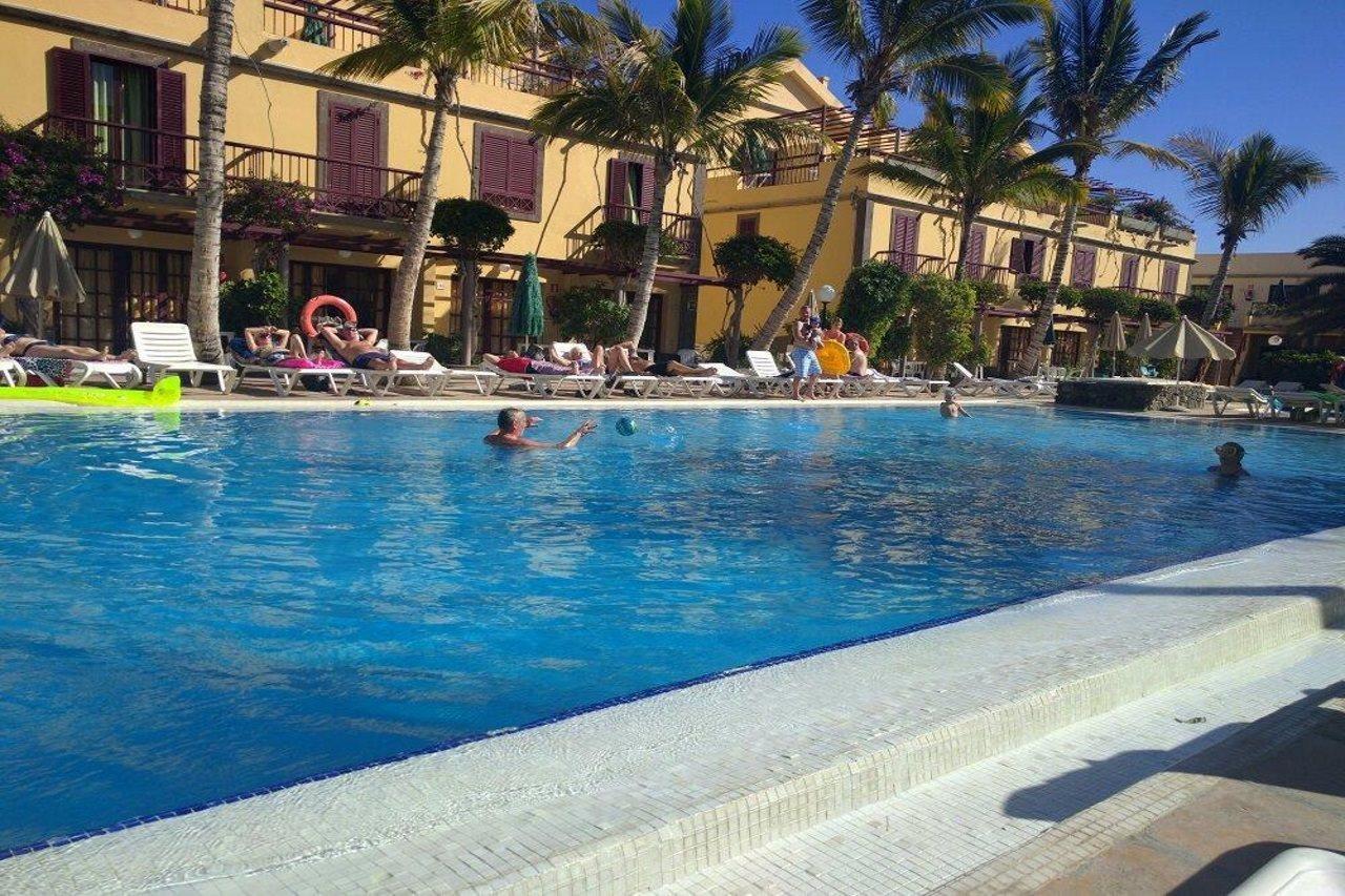 Oasis Club (adults Only) *